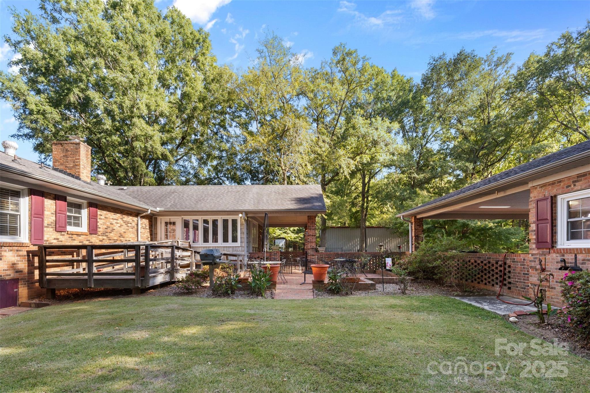 10935 Harrisburg Road