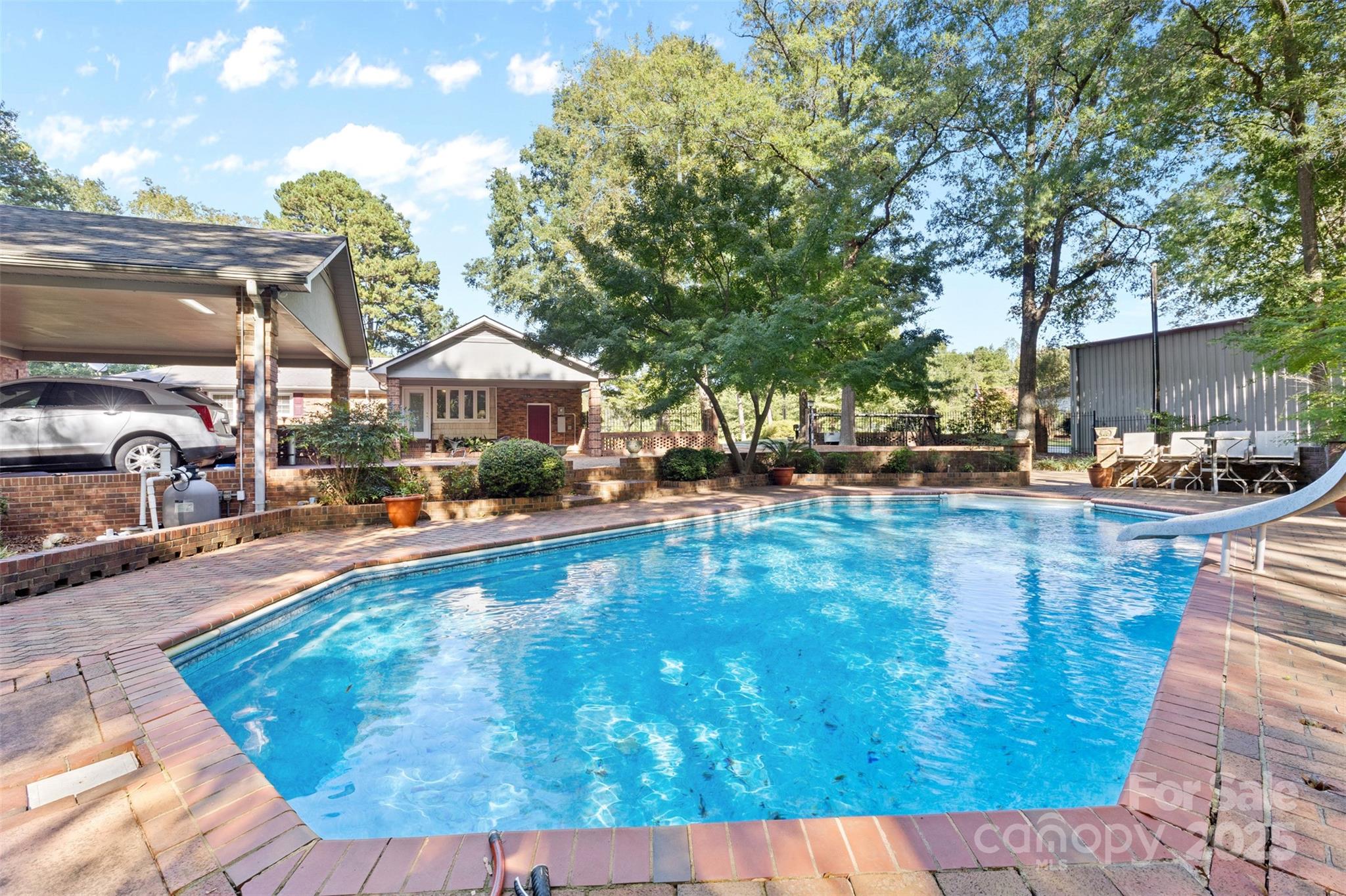 10935 Harrisburg Road