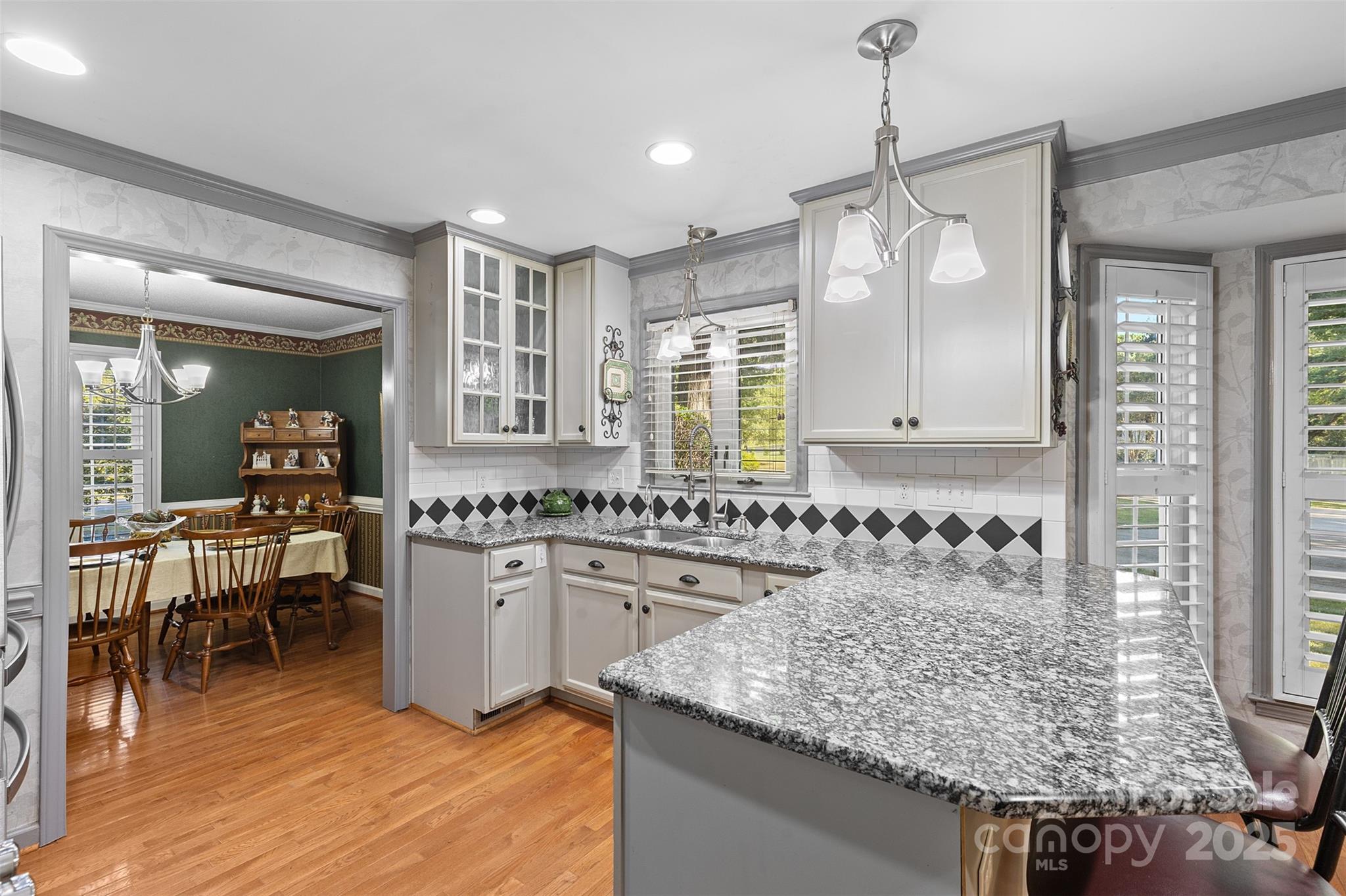 10935 Harrisburg Road