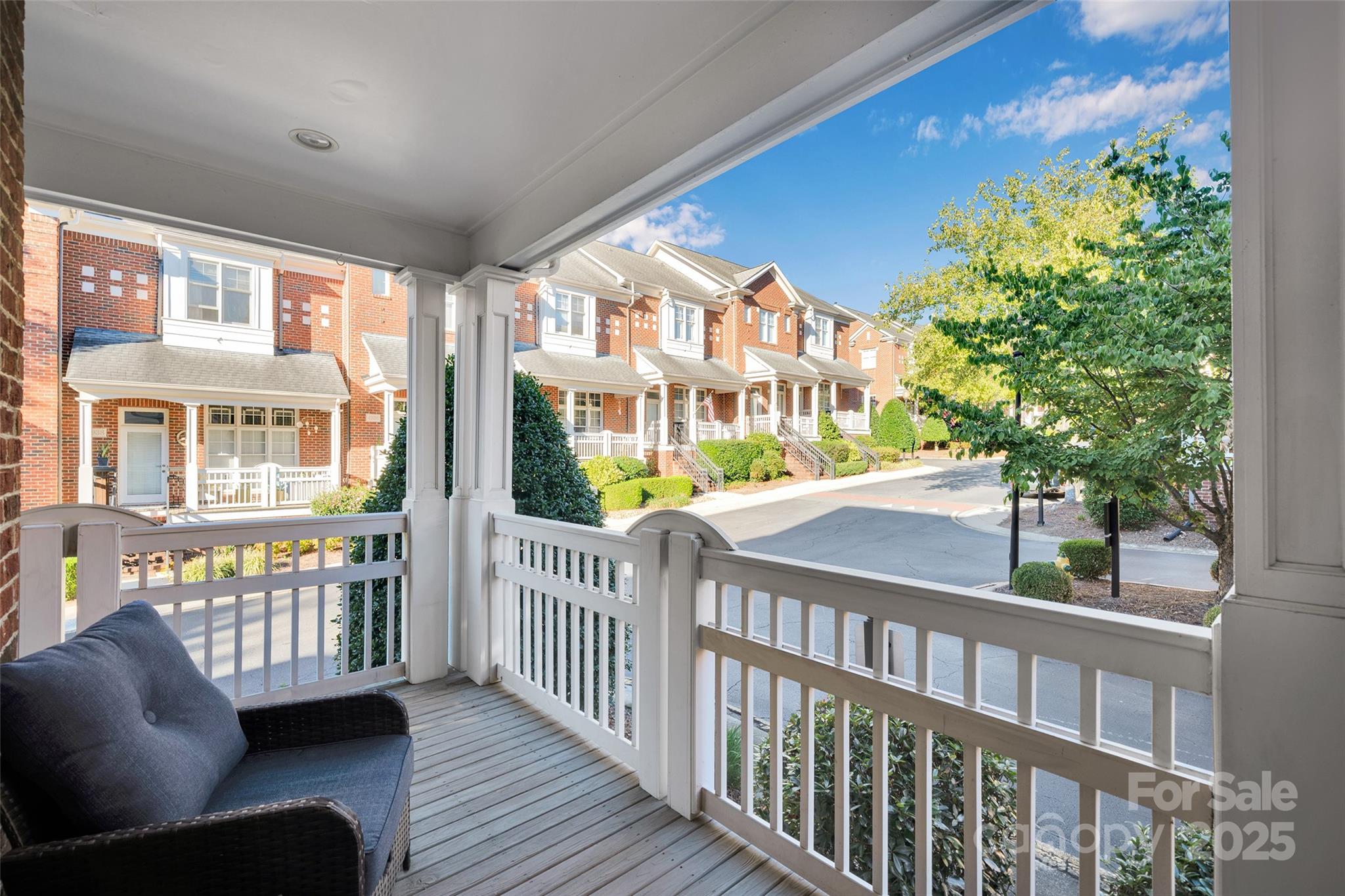 4937 South Hill View Drive