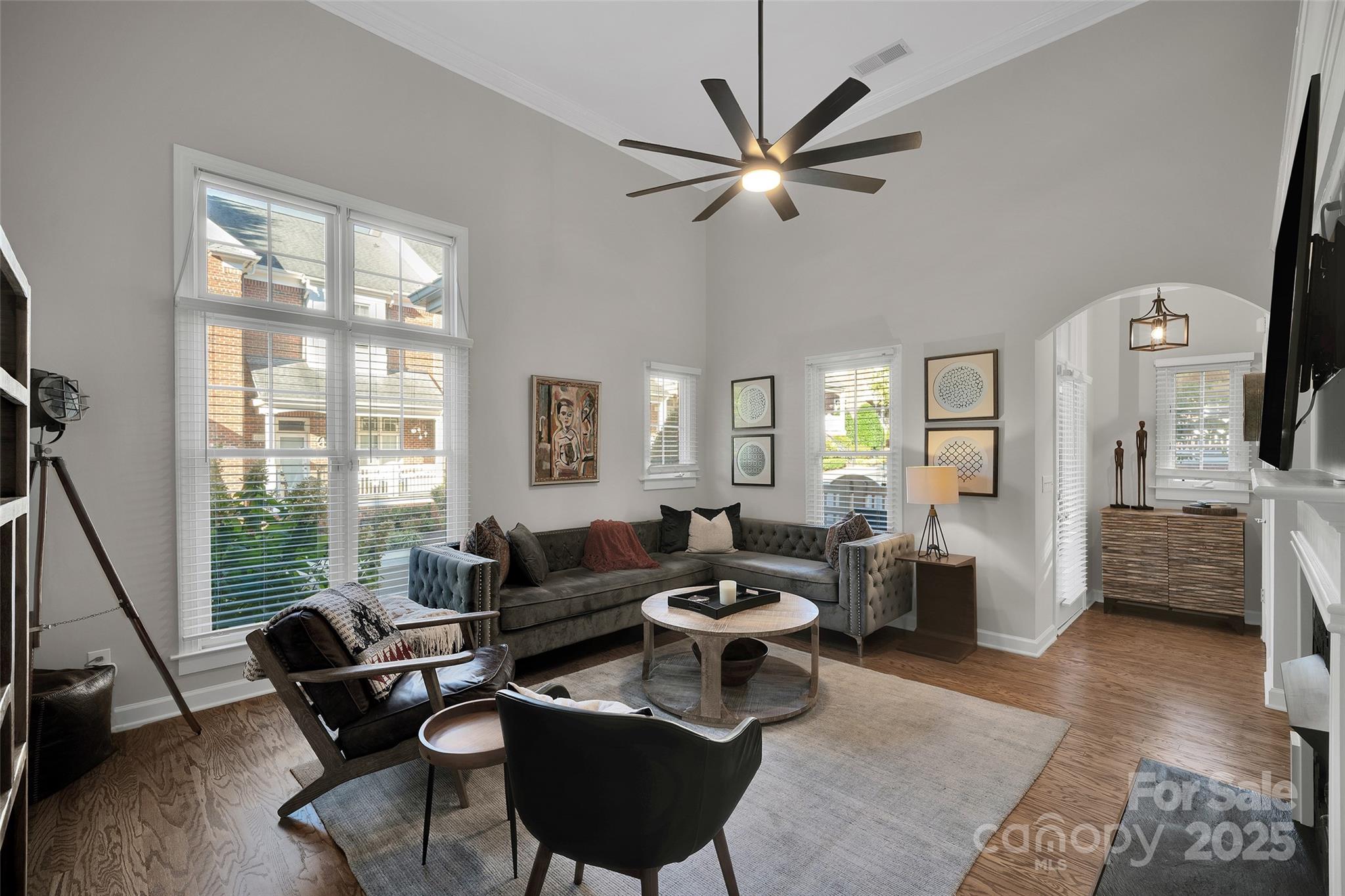 4937 South Hill View Drive