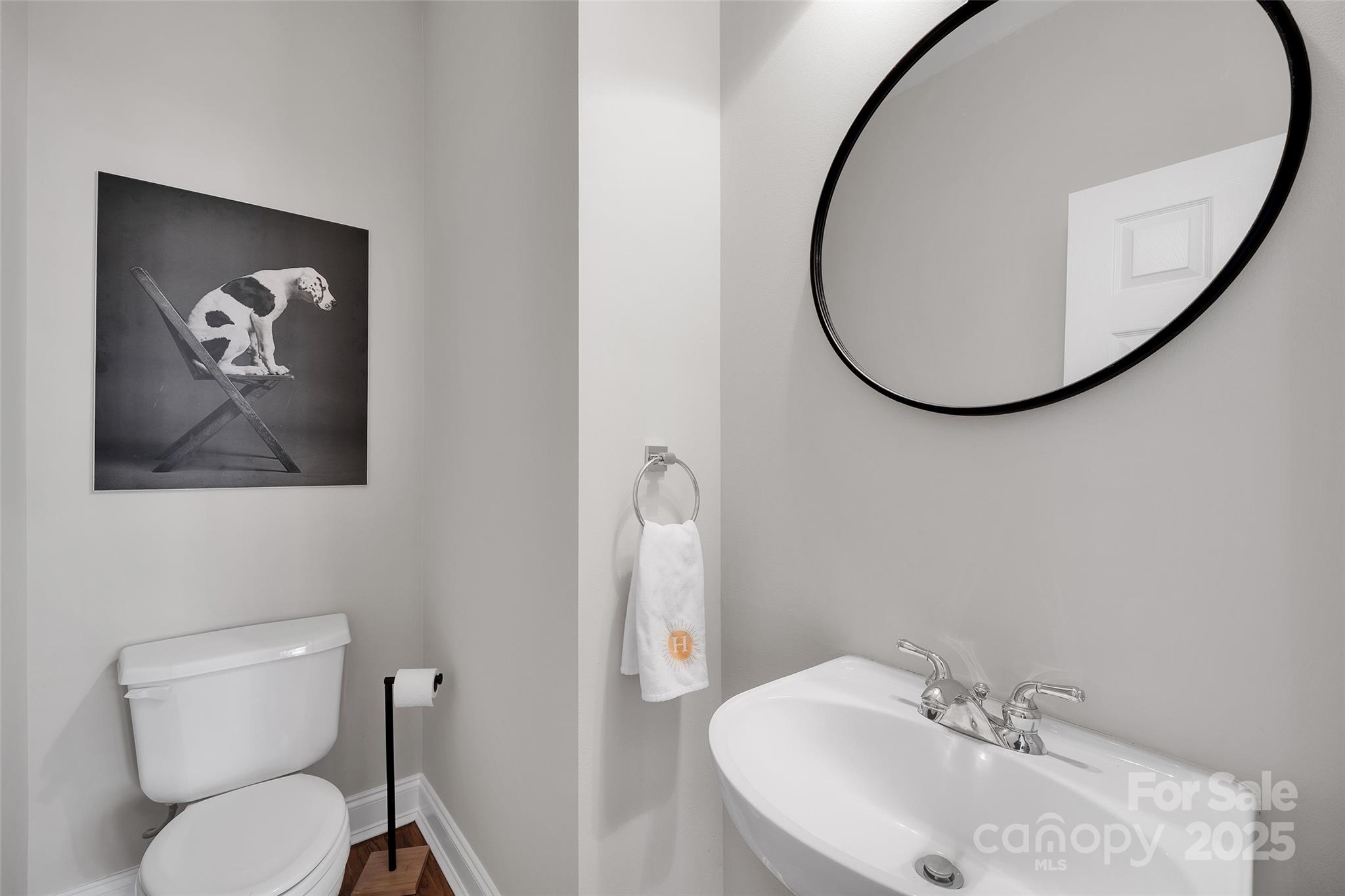 4937 South Hill View Drive