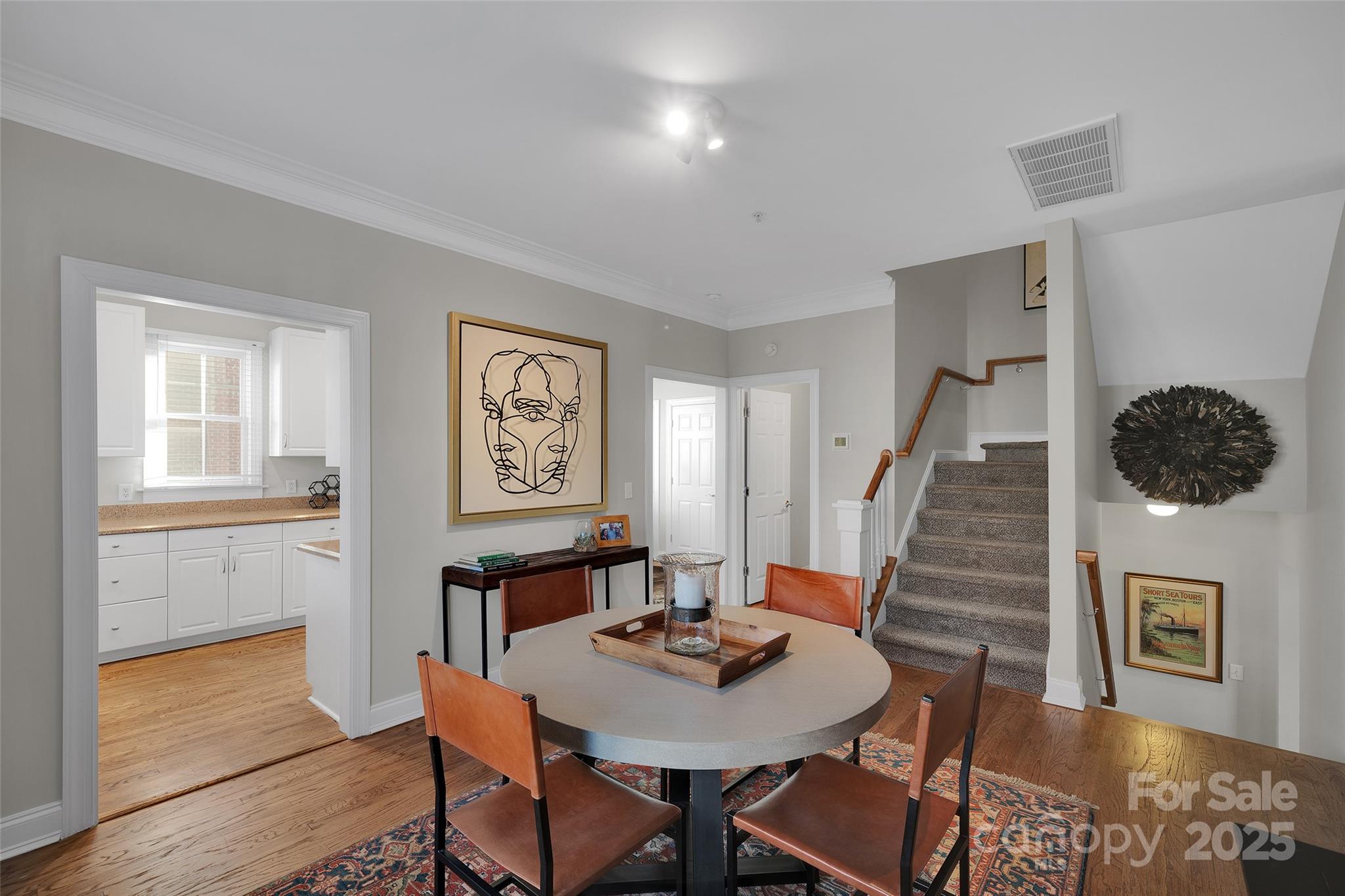 4937 South Hill View Drive