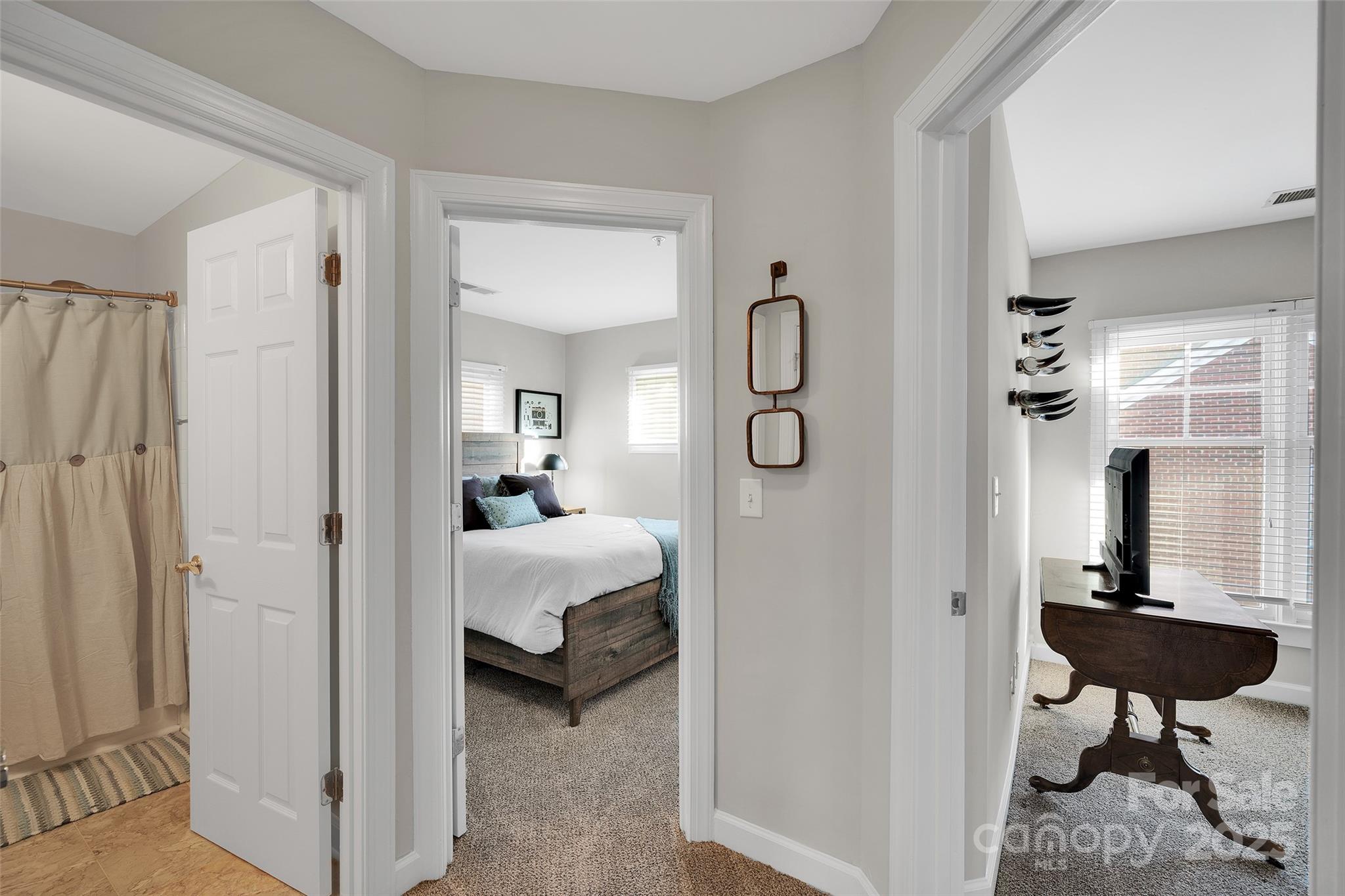 4937 South Hill View Drive