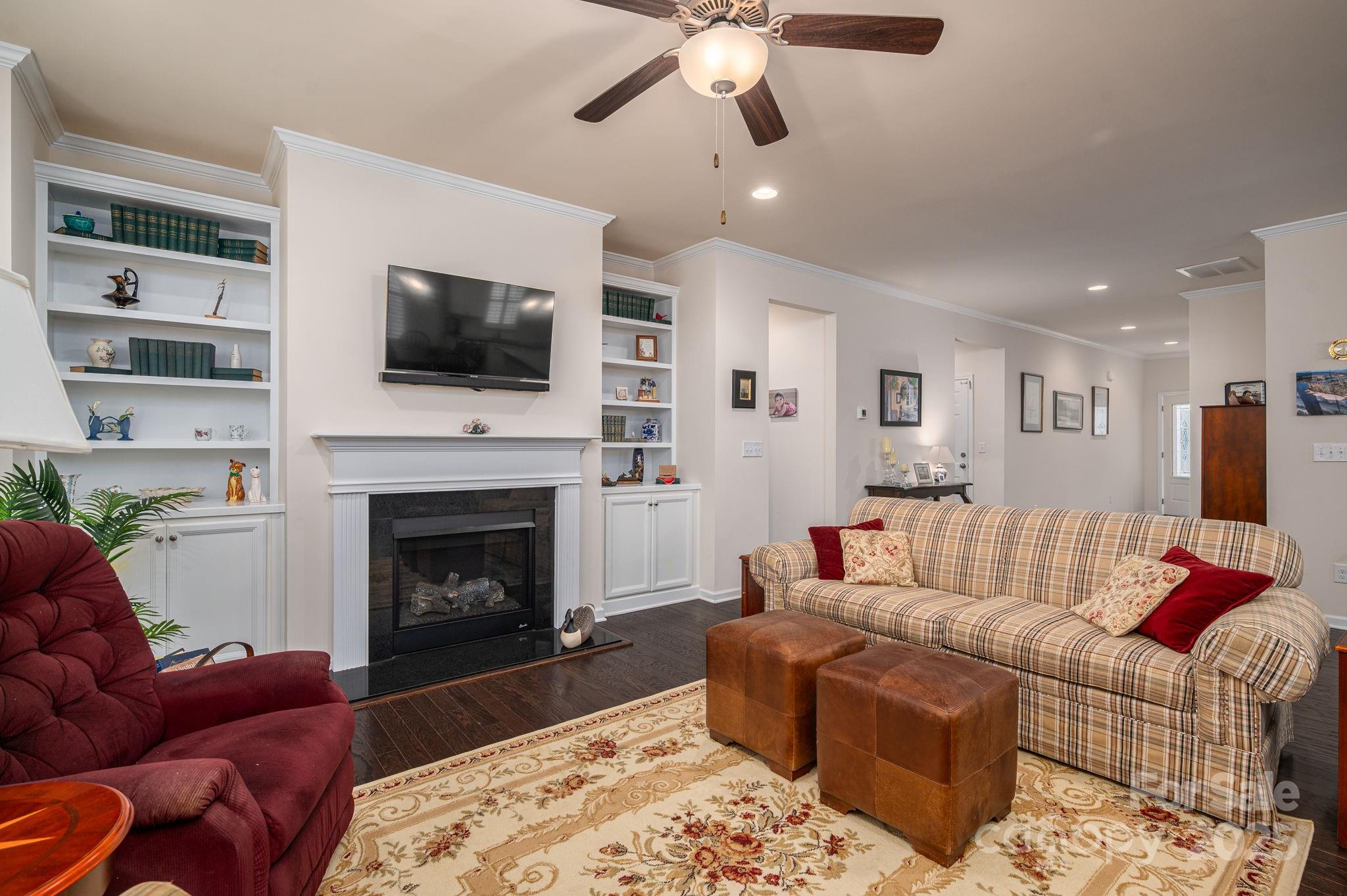 728 Wood Lily Drive