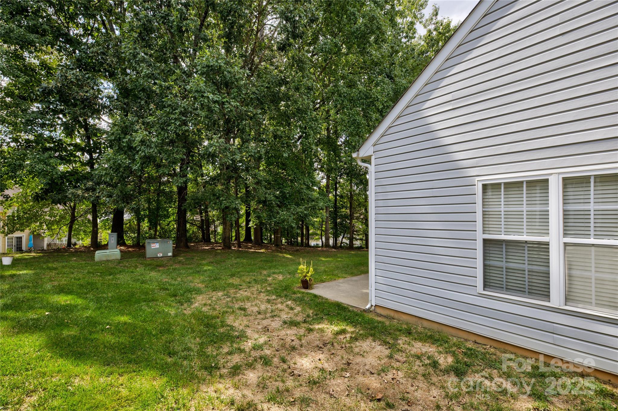 9014 Roseton Lane