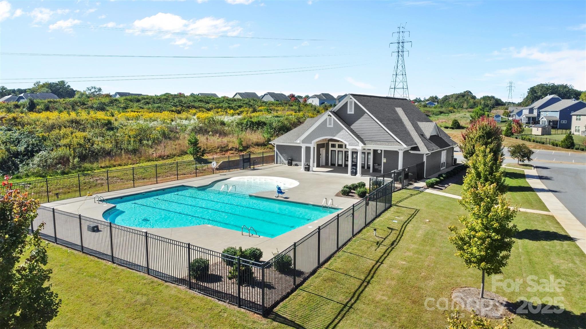 1402 Somersby Circle