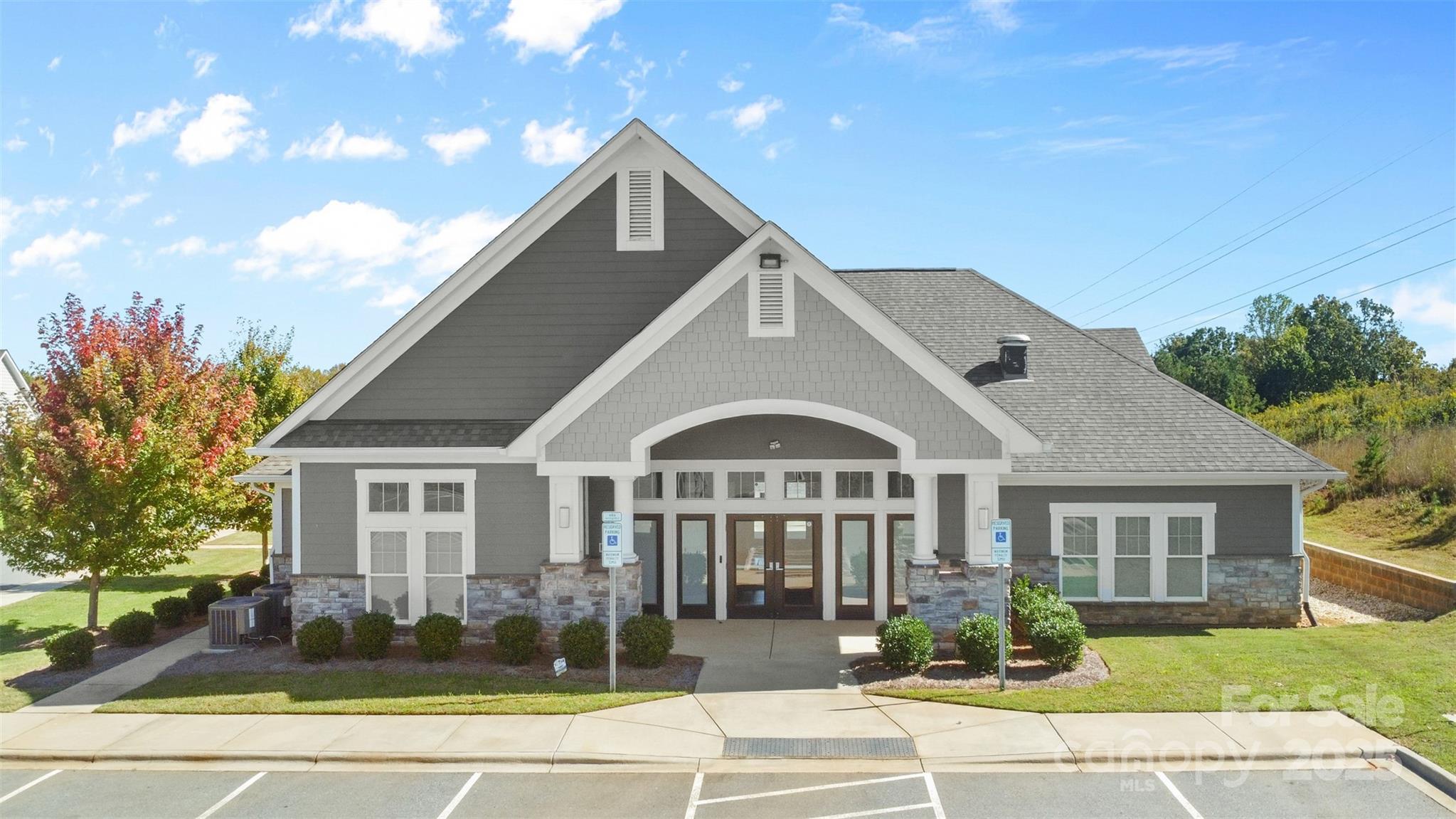 1402 Somersby Circle