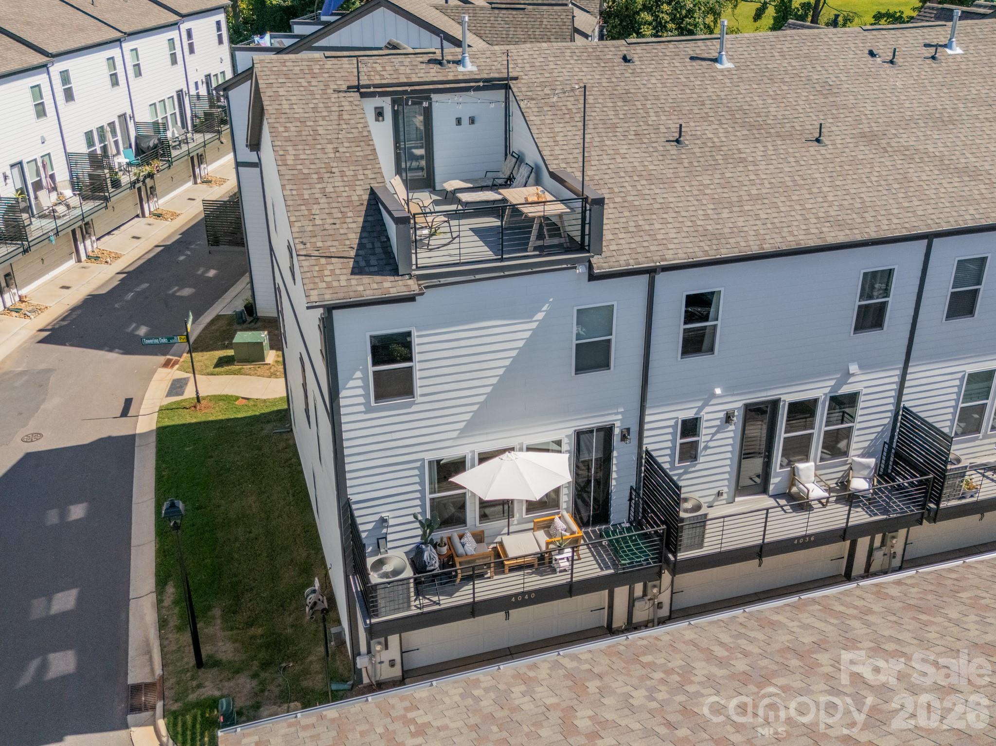 4040 Hidden Oaks Drive