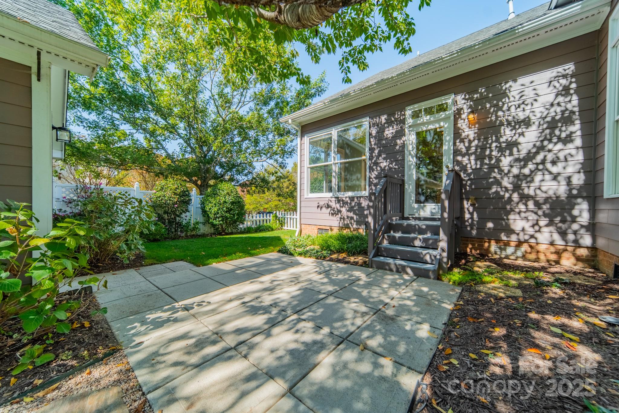 545 Glen Walk Drive