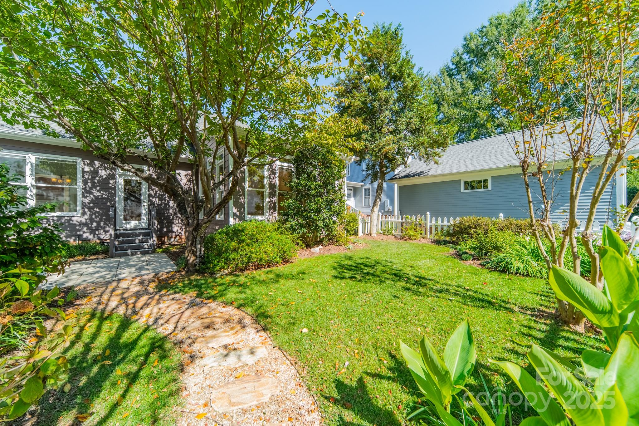 545 Glen Walk Drive