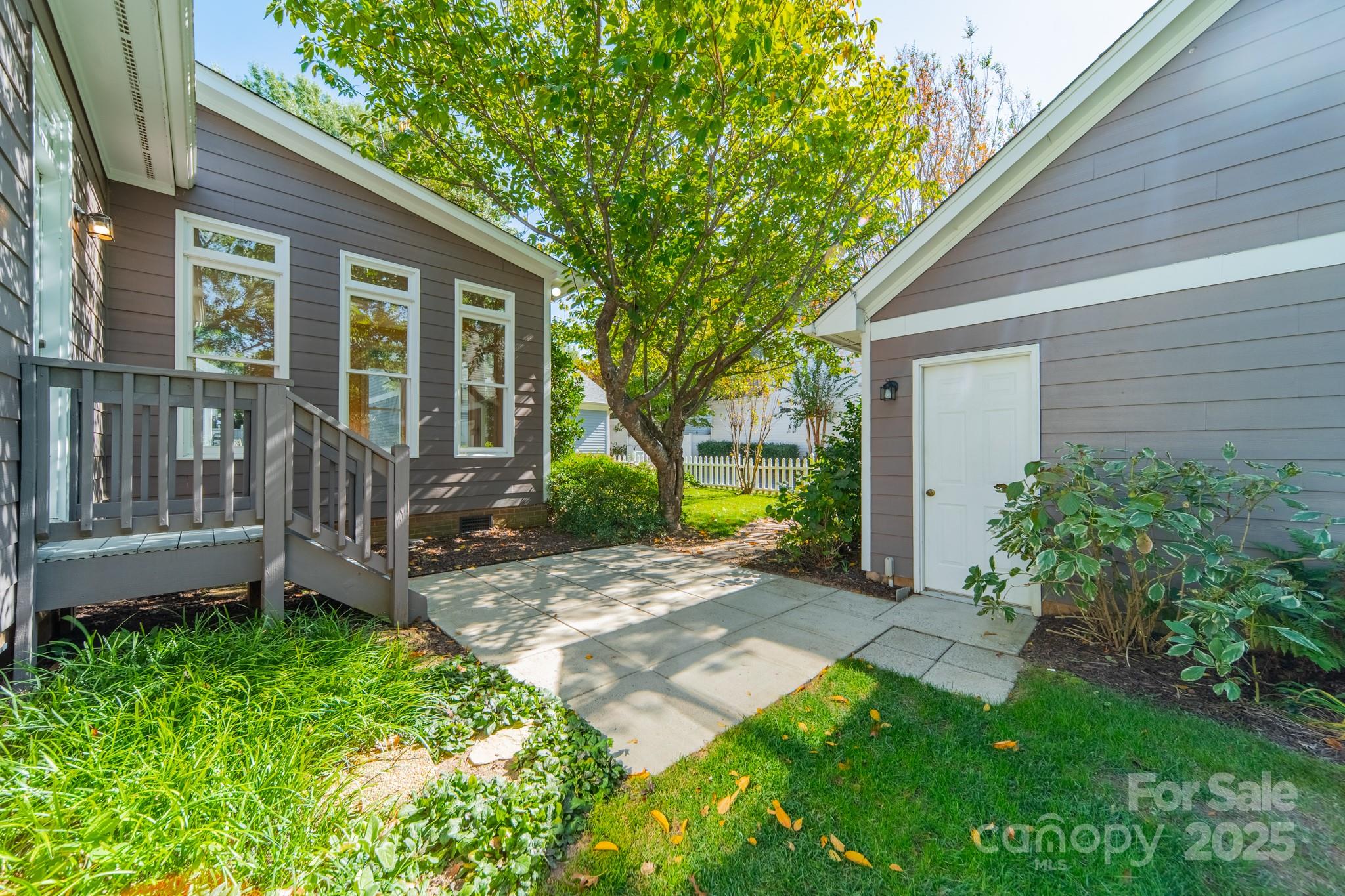 545 Glen Walk Drive