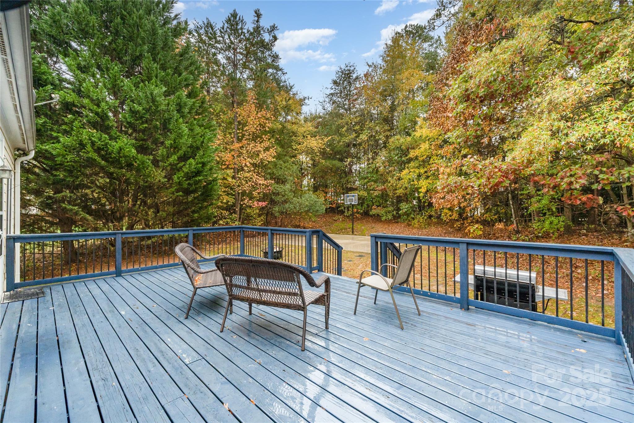 2723 Sawgrass Ridge Place