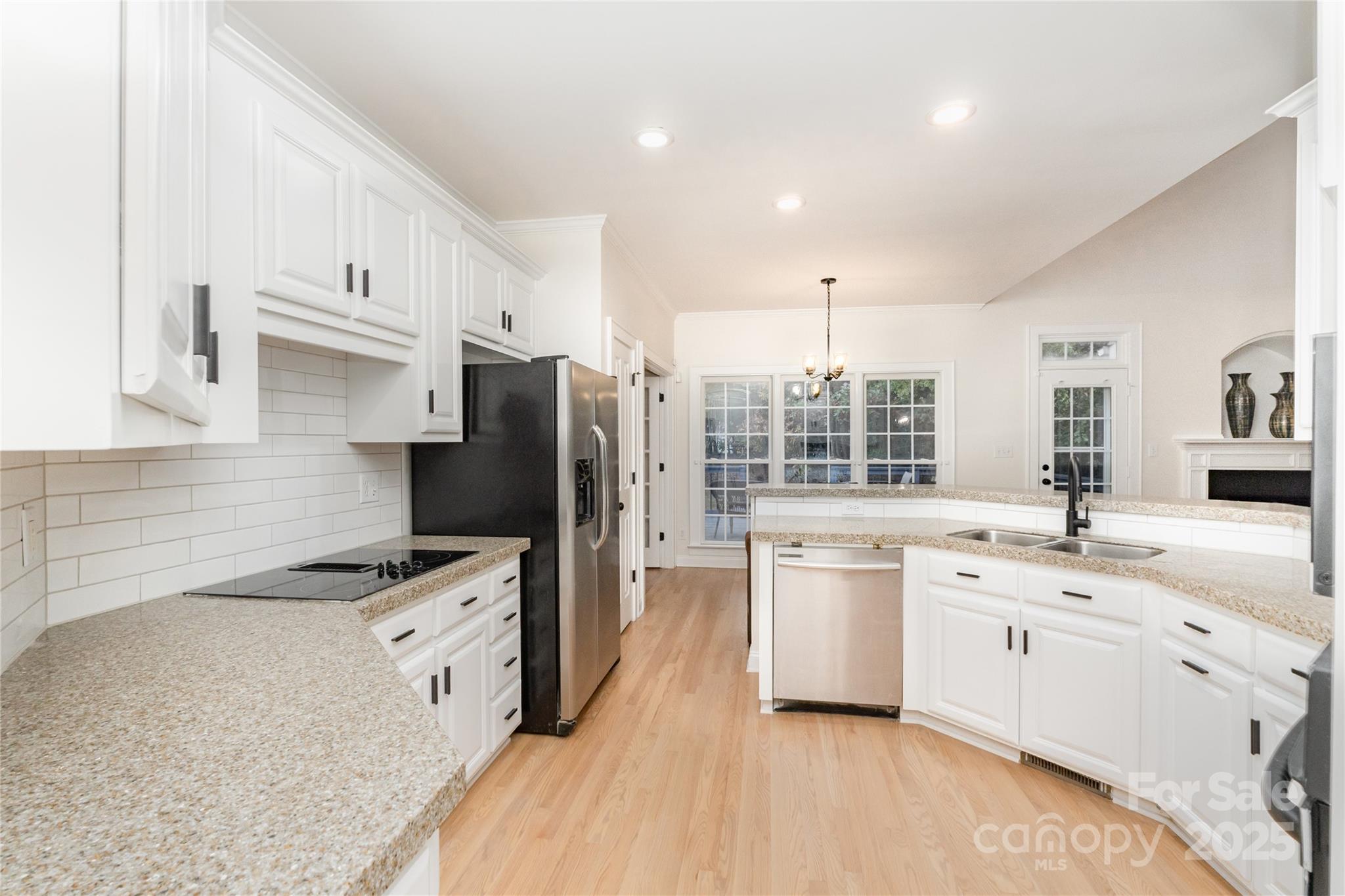 2723 Sawgrass Ridge Place