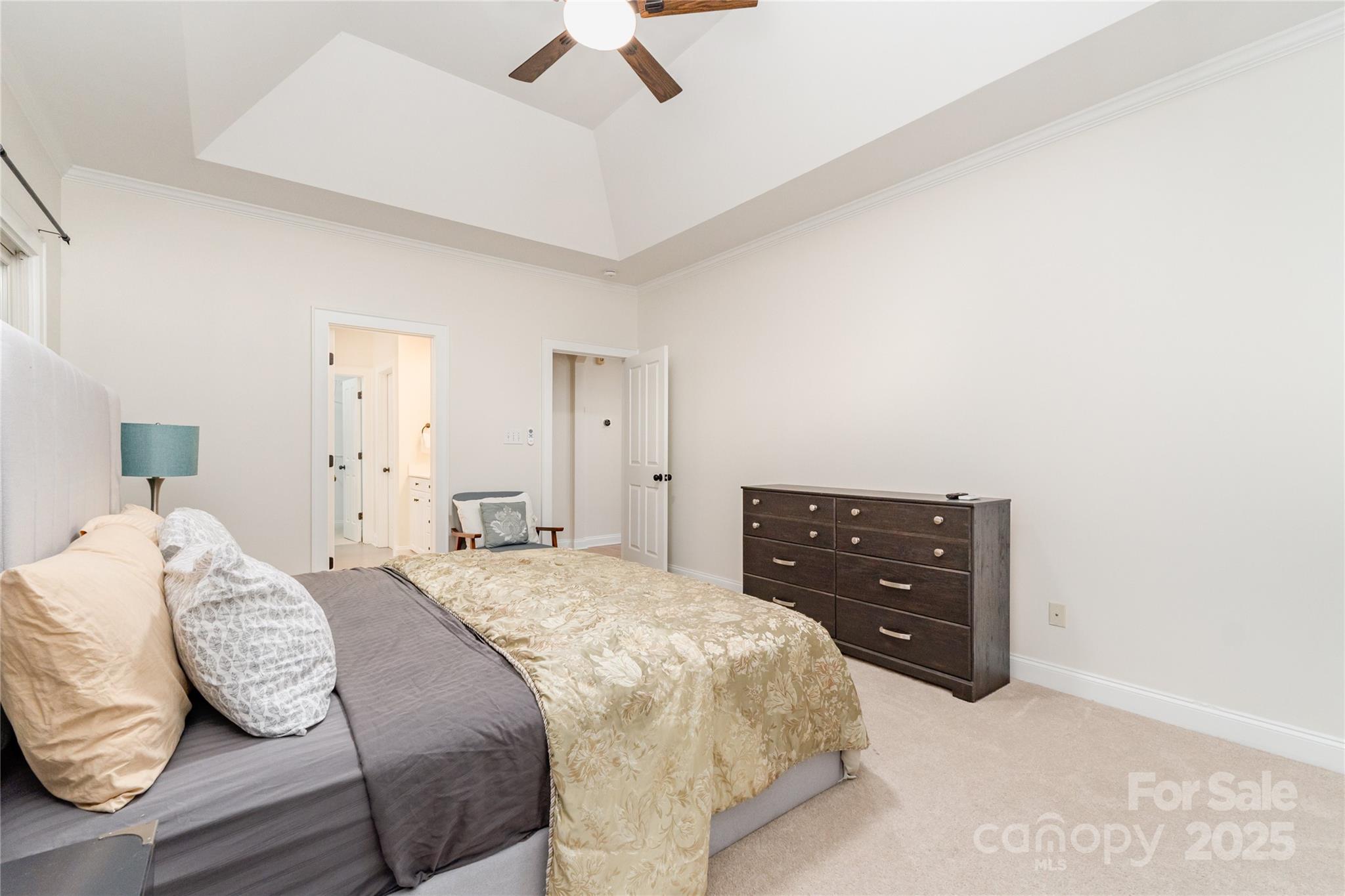 2723 Sawgrass Ridge Place