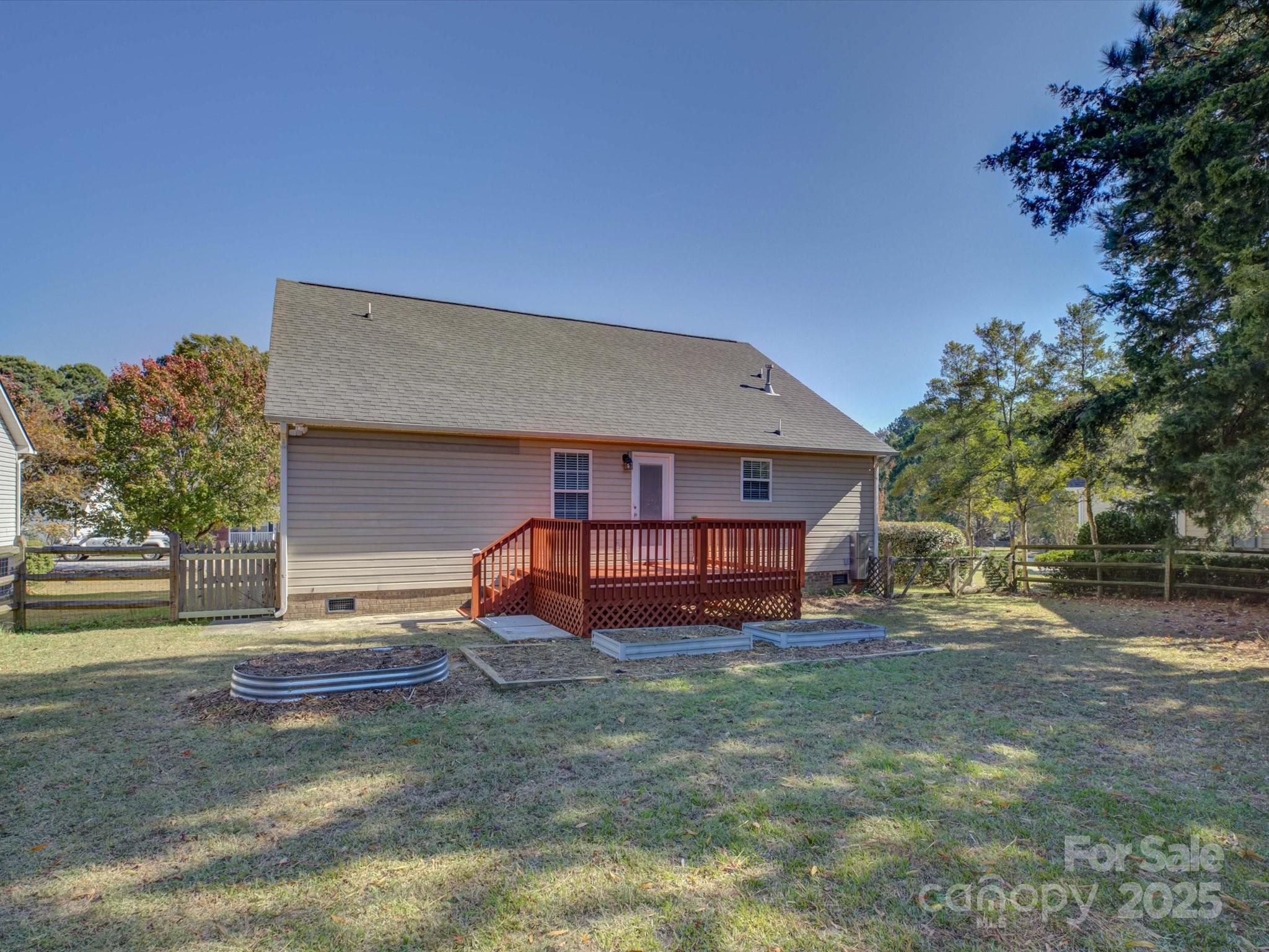 6030 Featherstone Court