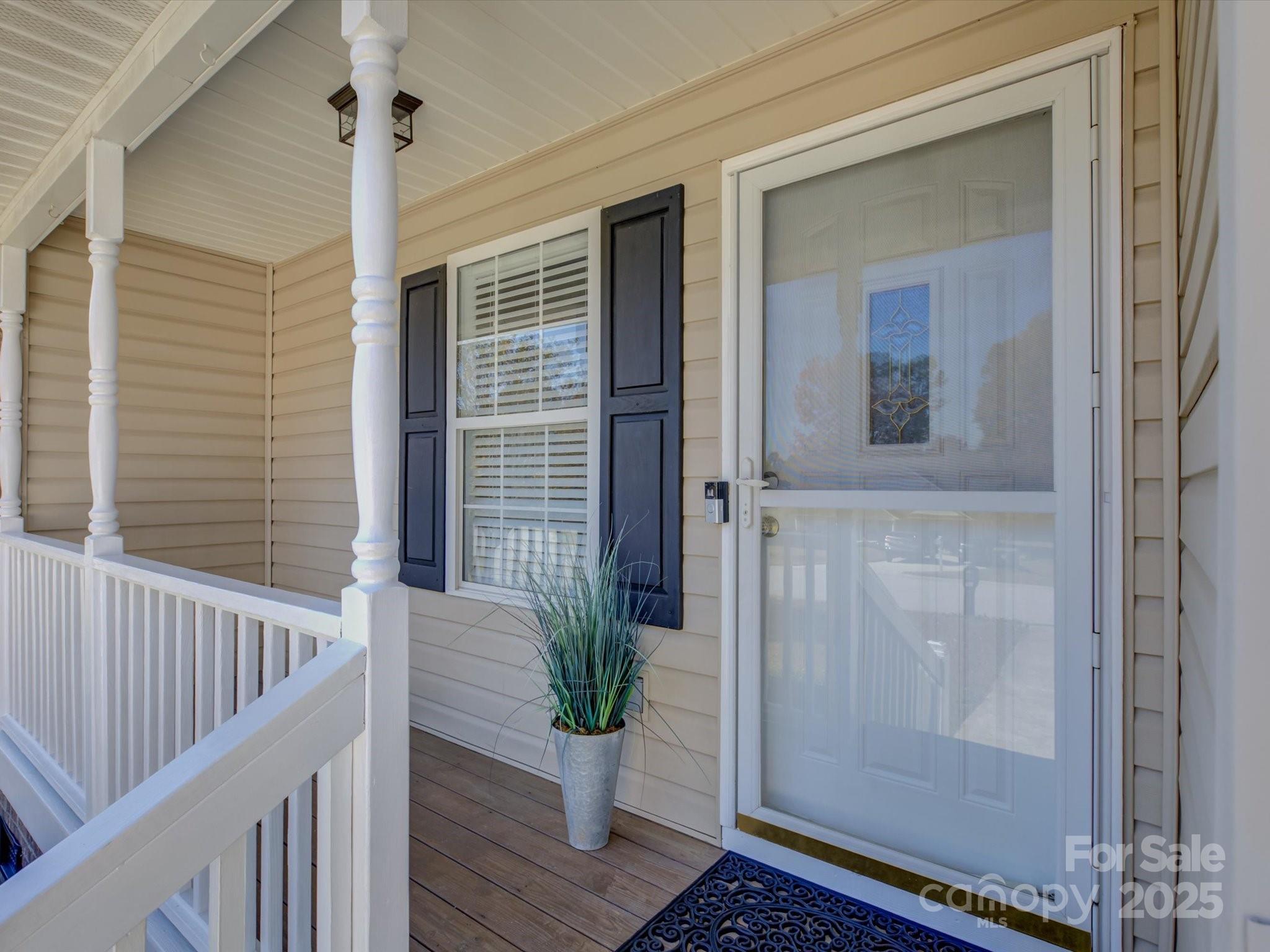 6030 Featherstone Court