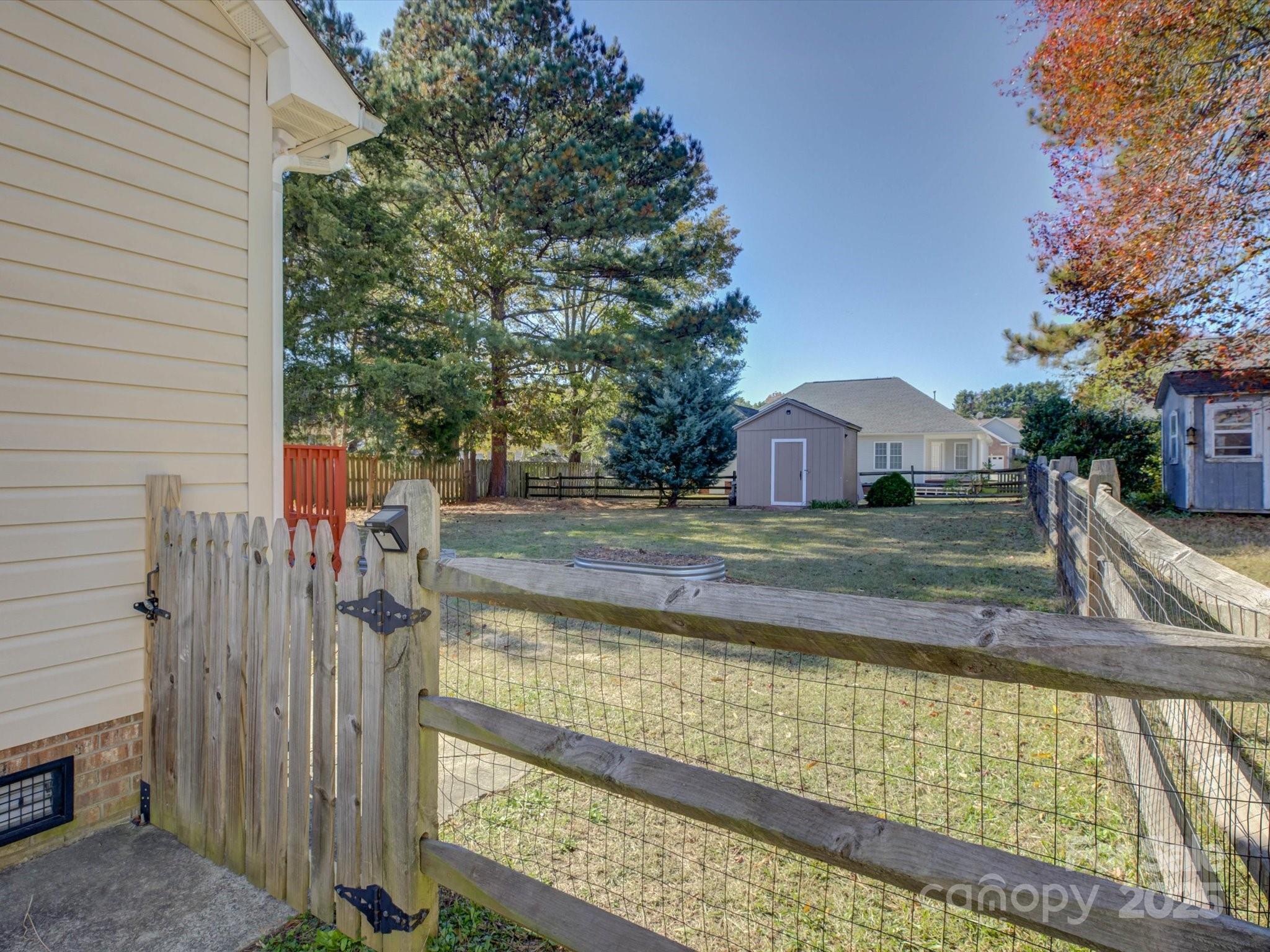 6030 Featherstone Court