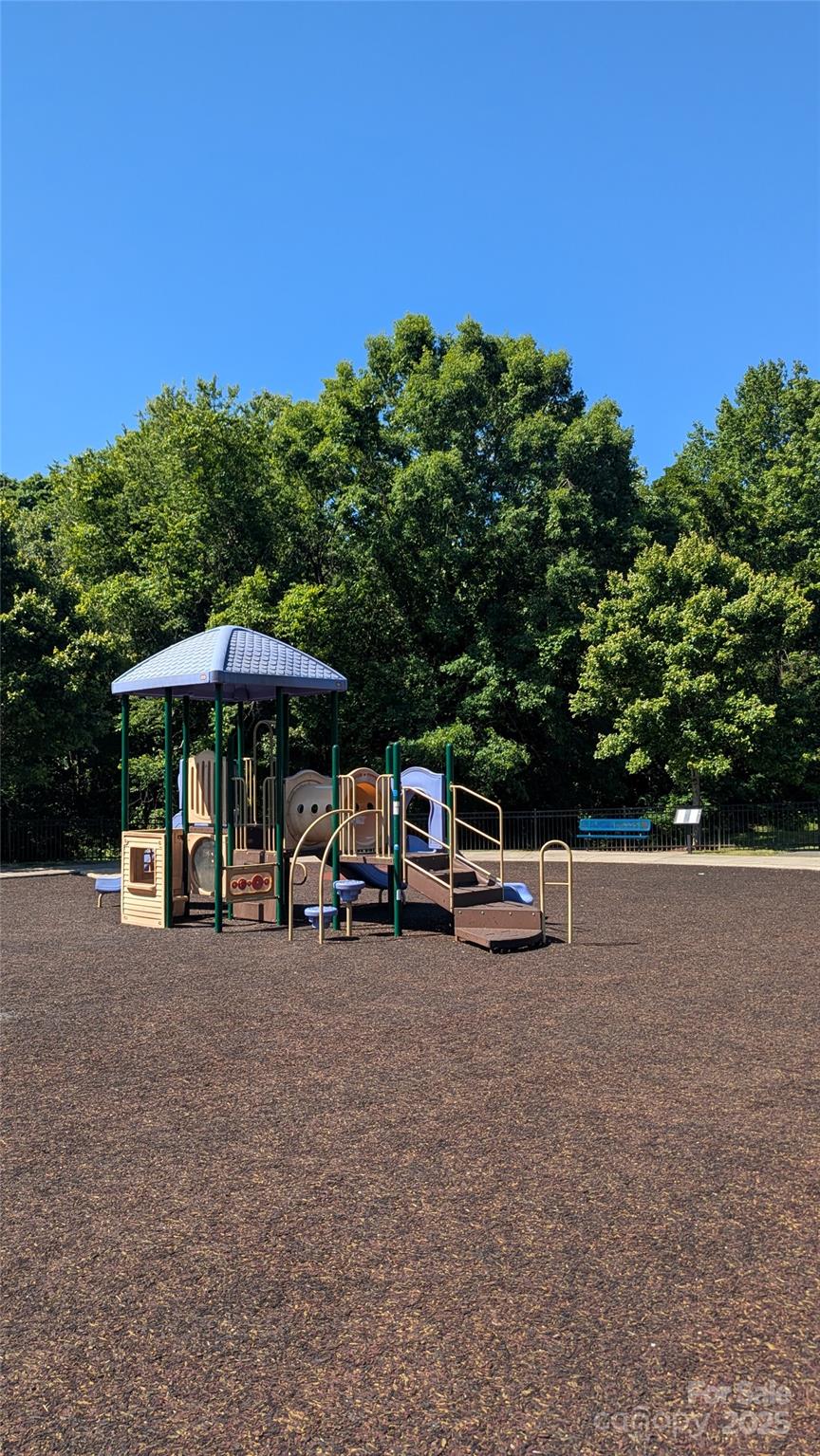 122 Nighthawk Trail Unit: 15