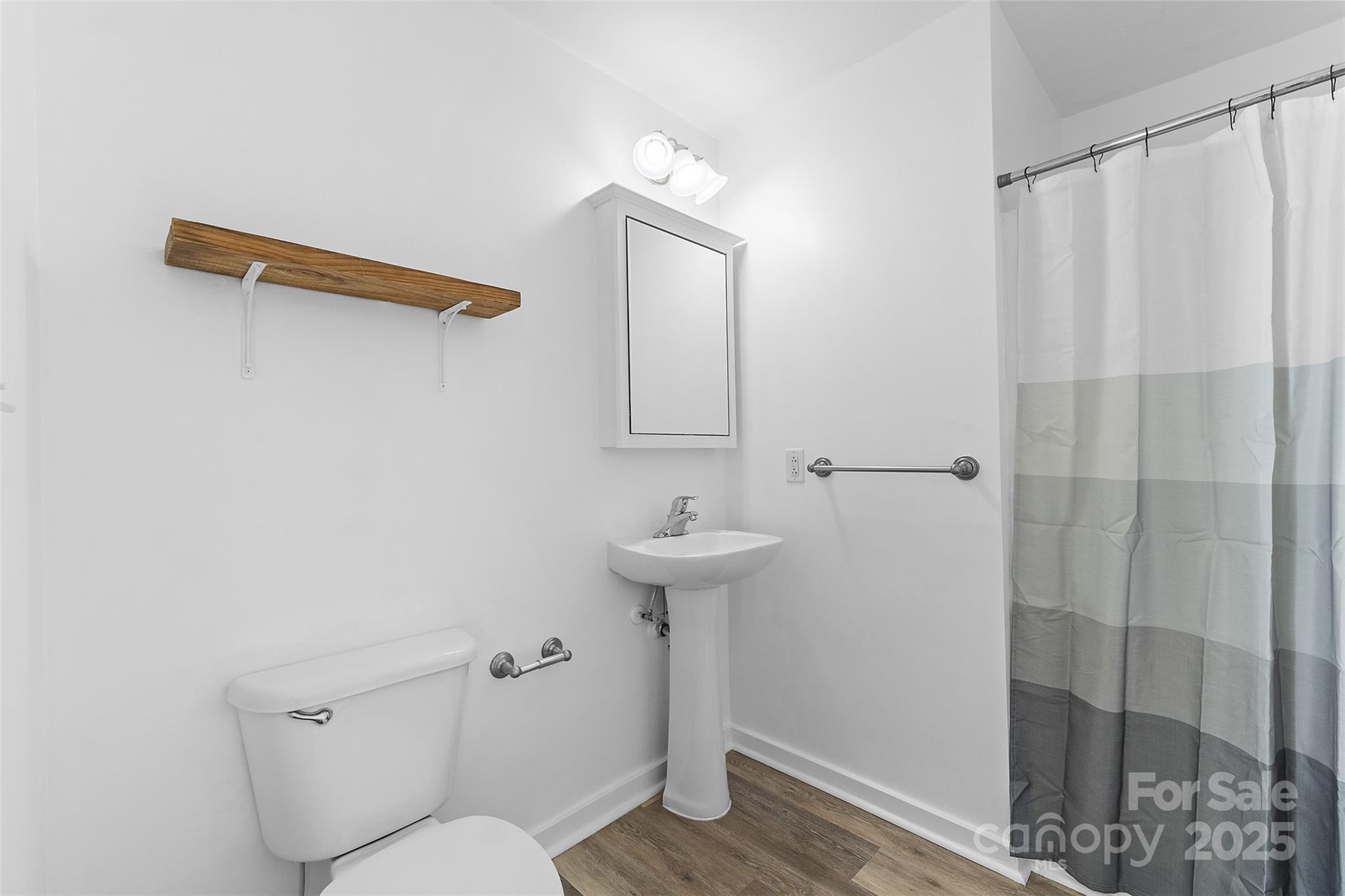 715 N Church Street Unit: 502