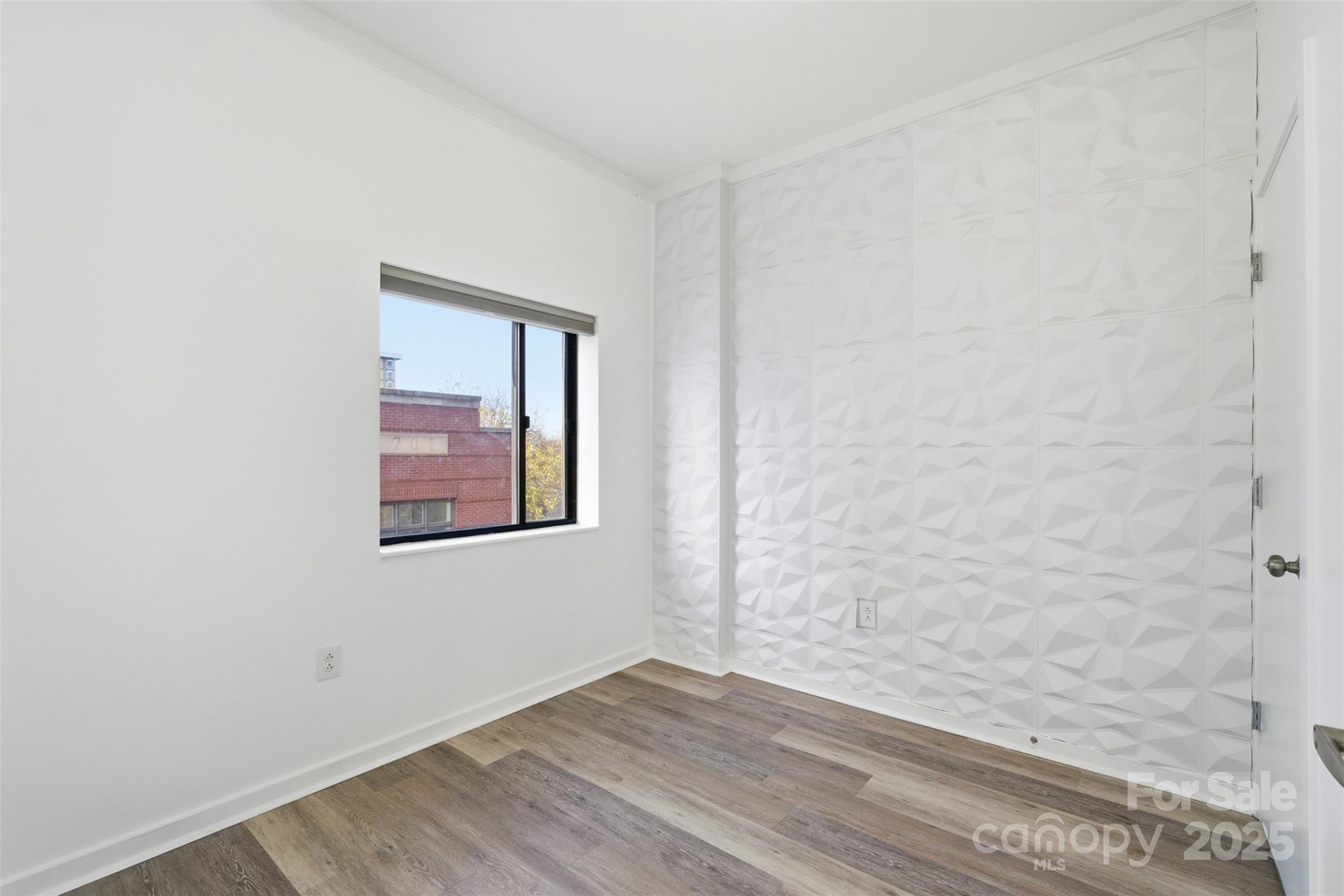 715 N Church Street Unit: 502