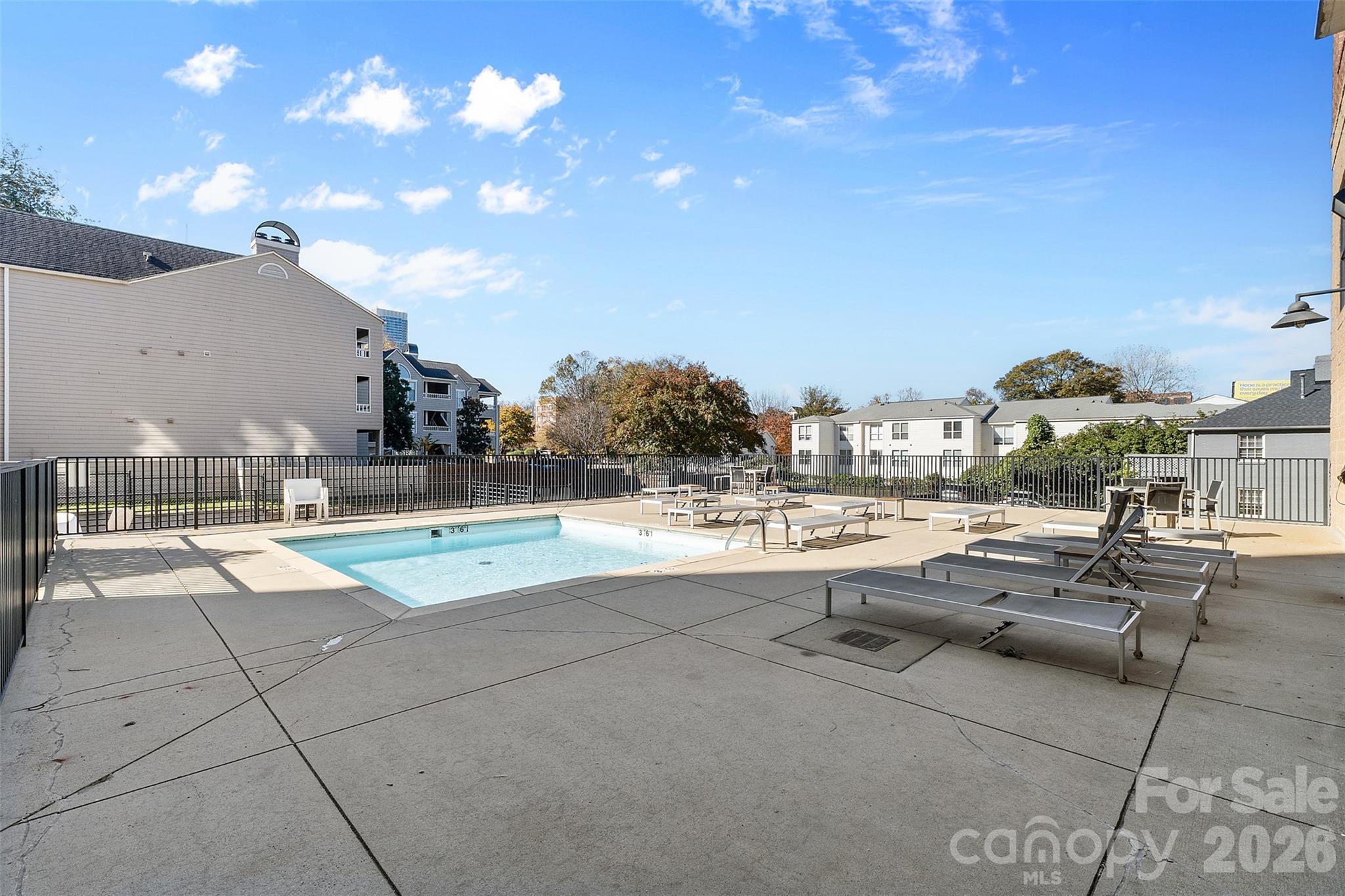 715 N Church Street Unit: 502