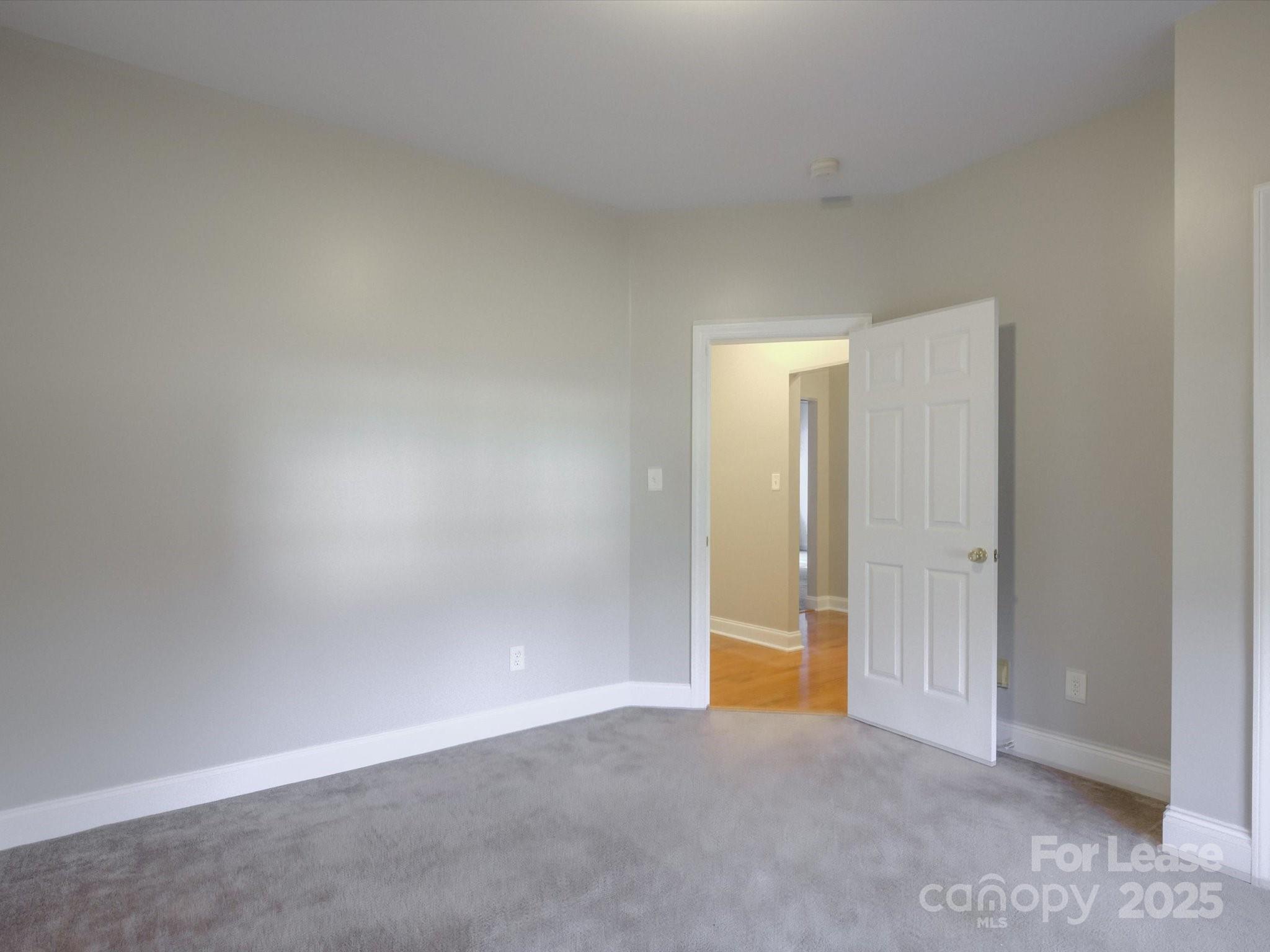 4405 Sugar Cane Court