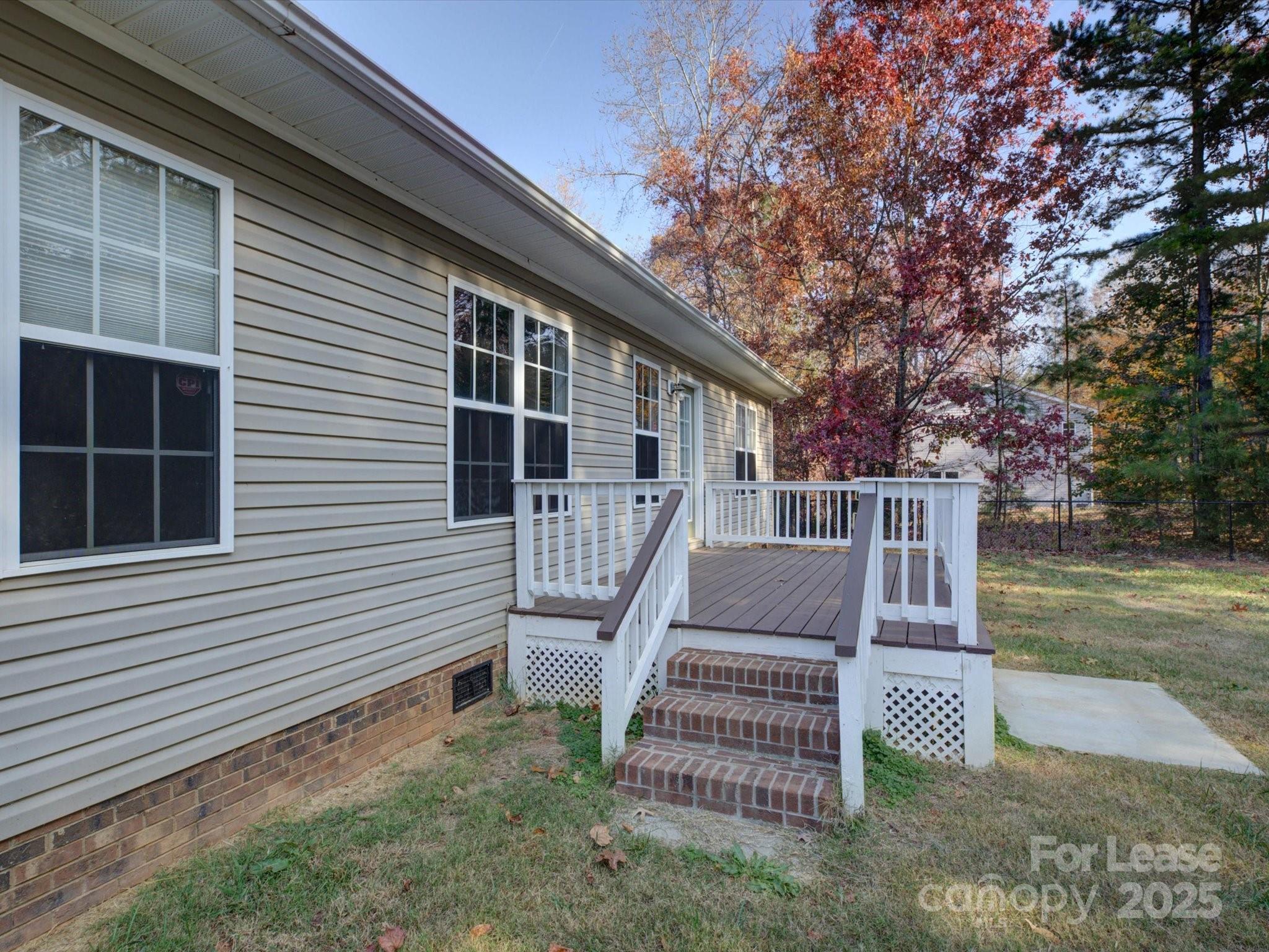 4405 Sugar Cane Court