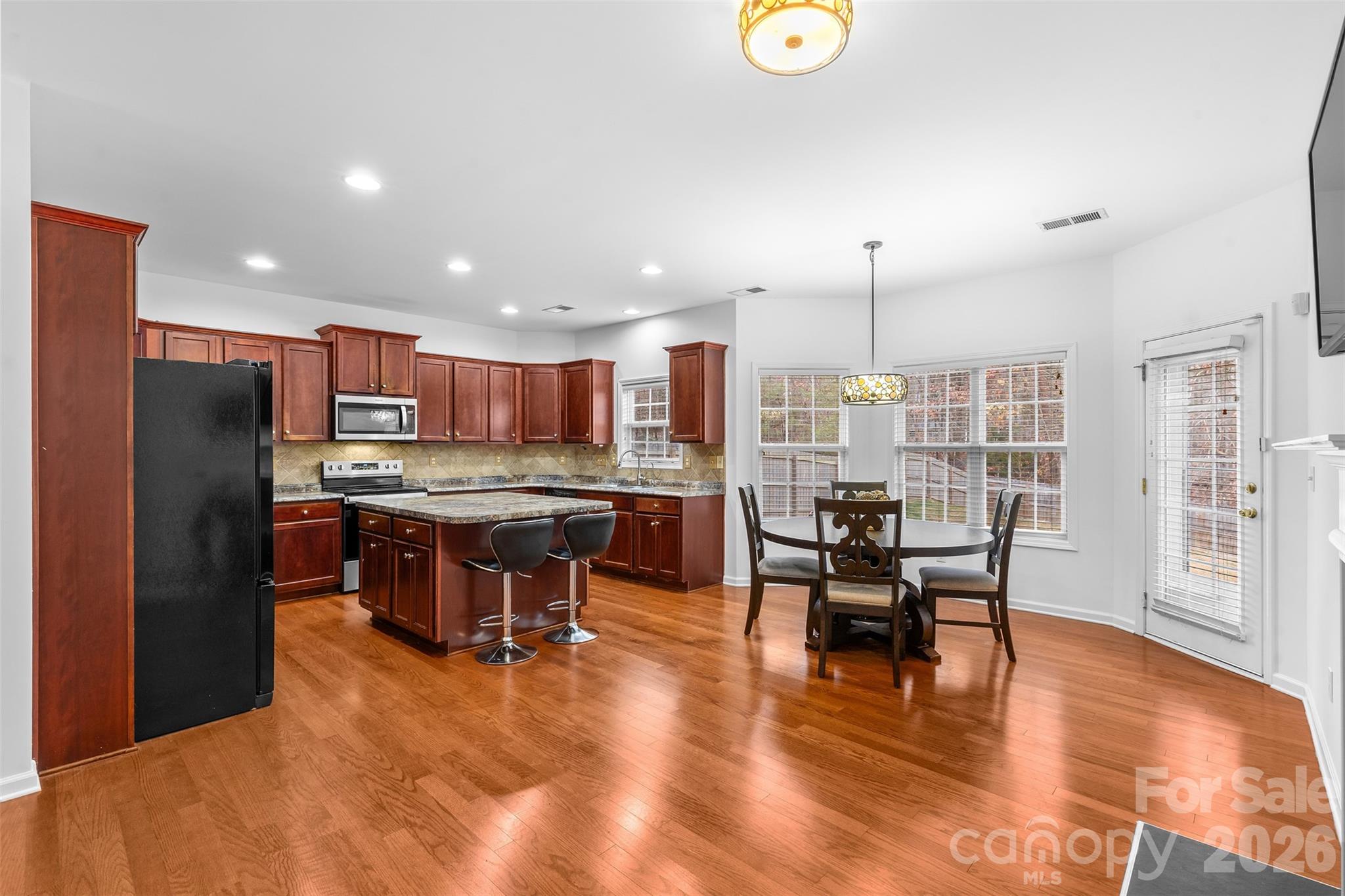 11919 Erwin Ridge Avenue