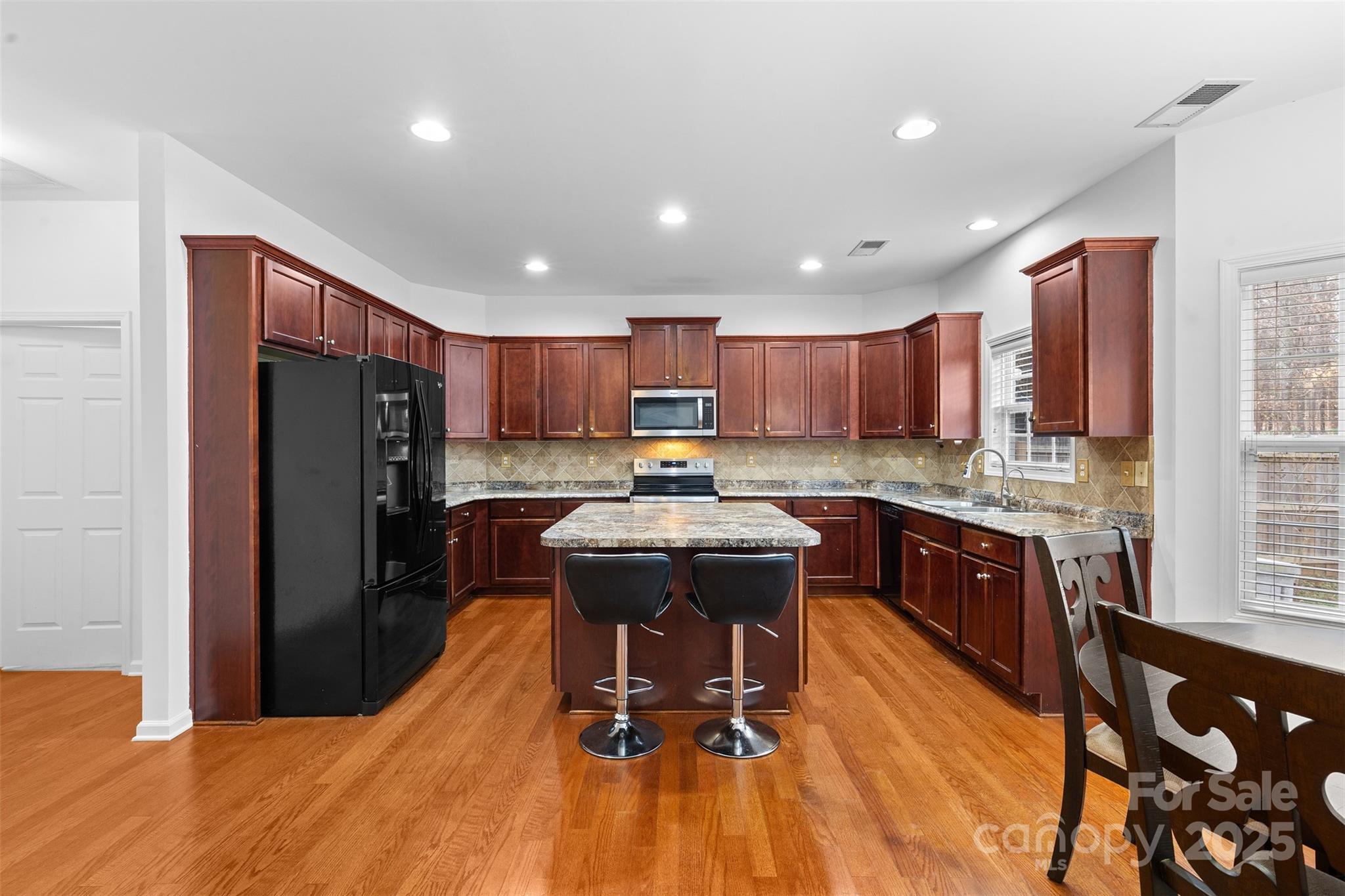 11919 Erwin Ridge Avenue