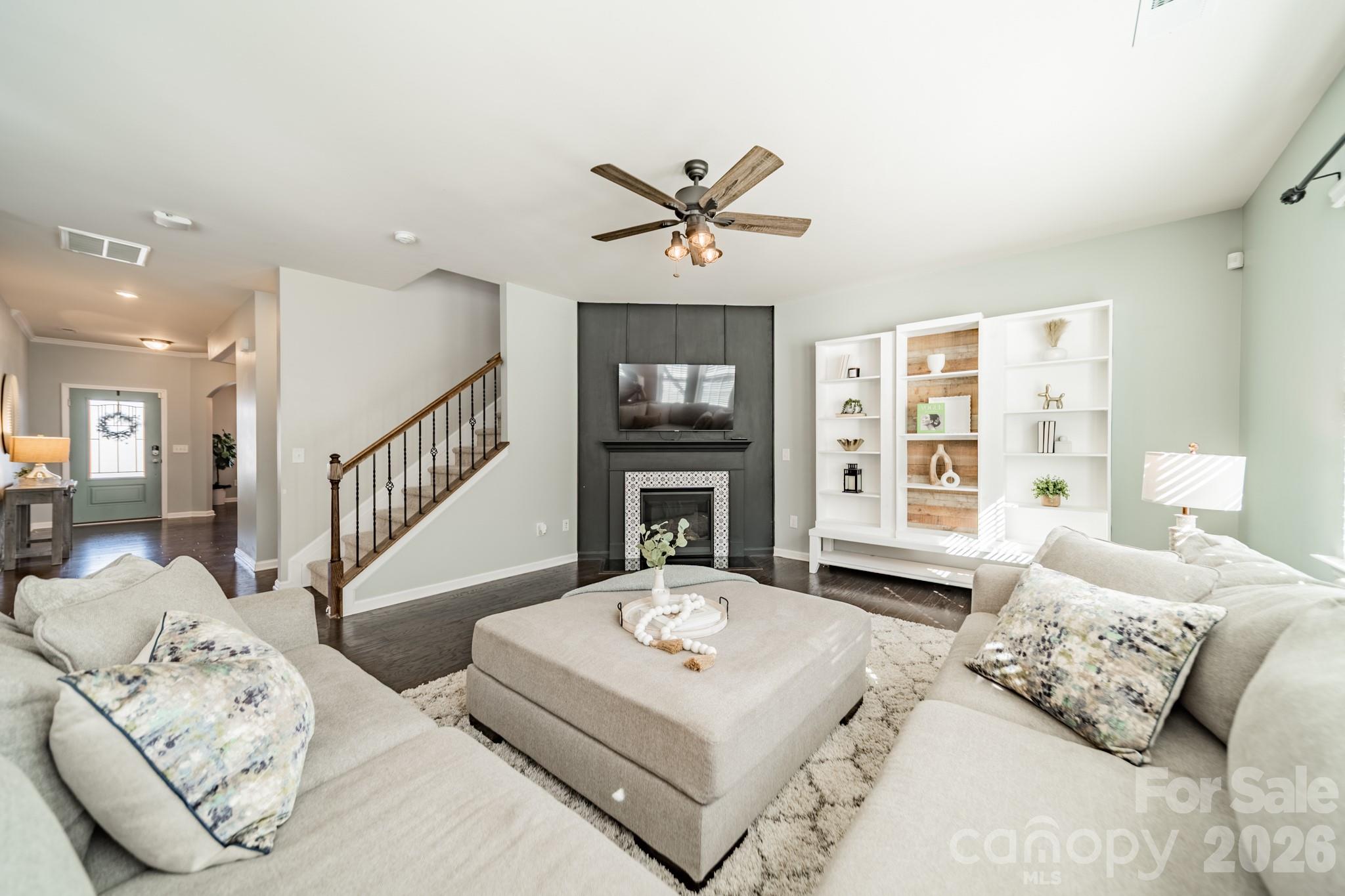 1817 Sapphire Meadow Drive