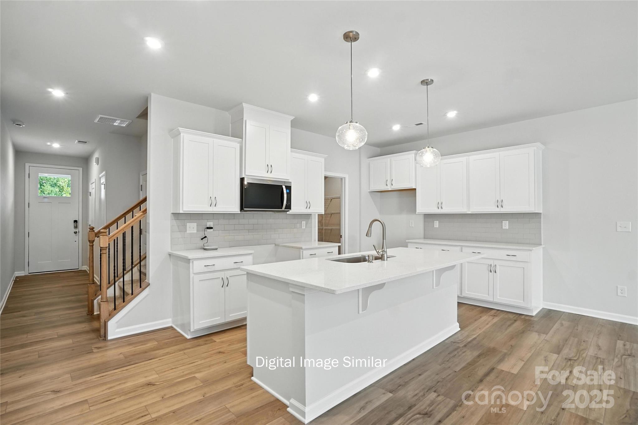 1104 Vibrant Road