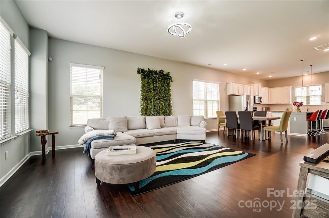 9107 Bluefield Street