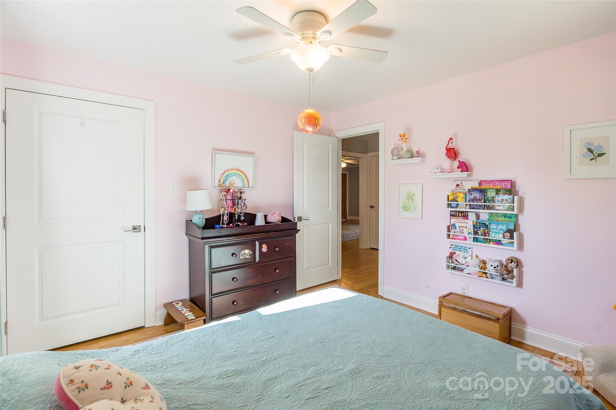 724 Colonial Drive