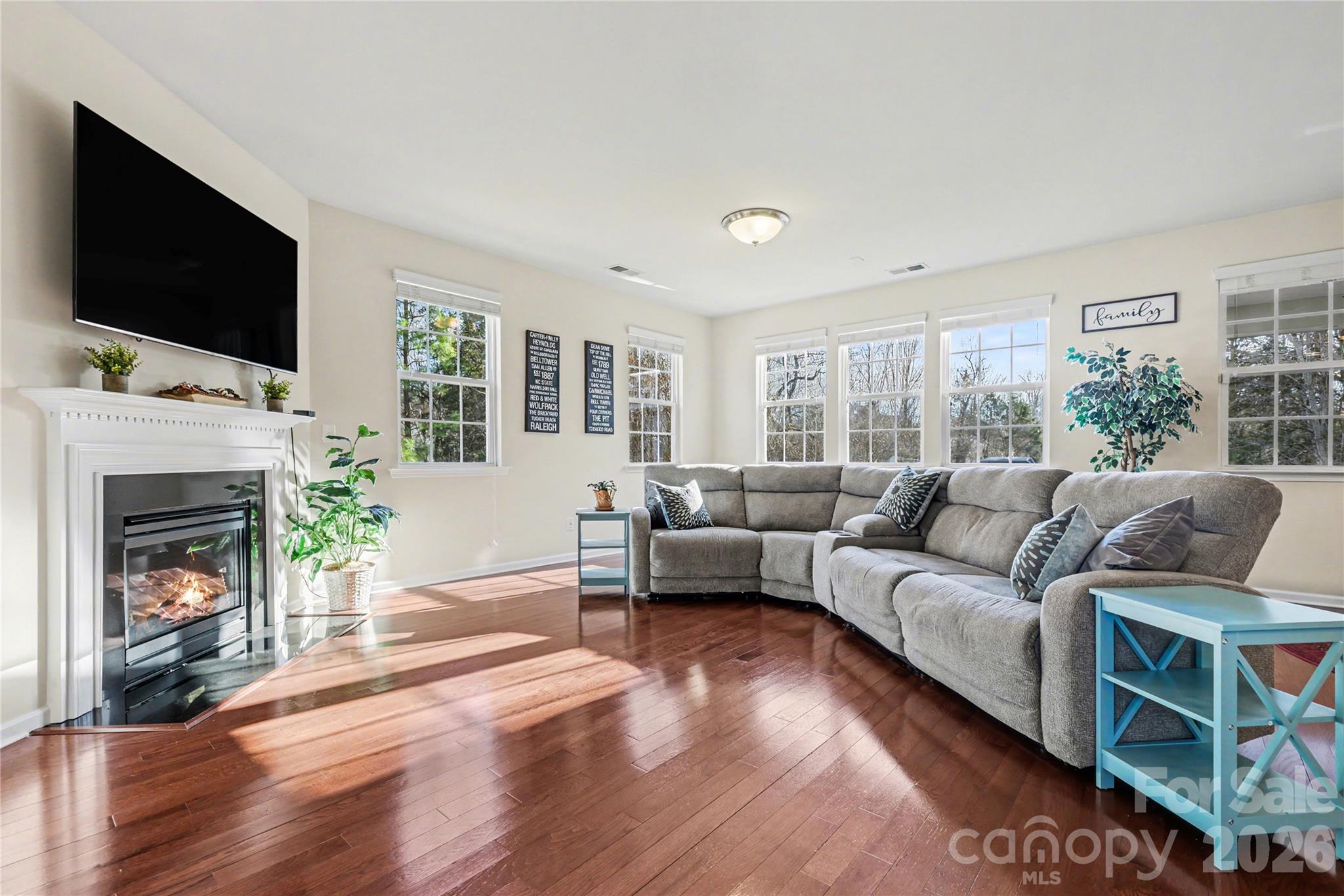 1113 Snowbird Lane