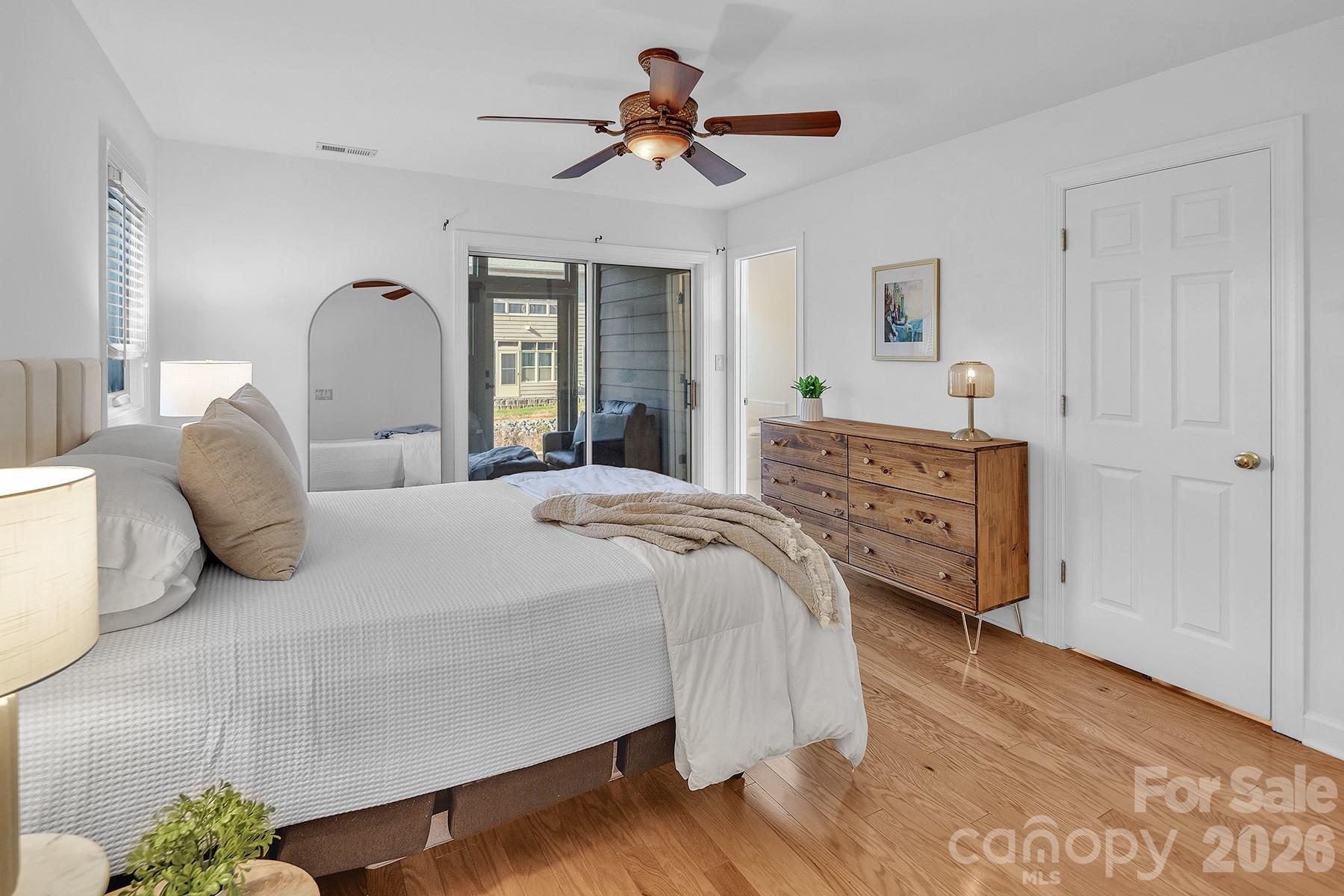 14621 Waterside Drive