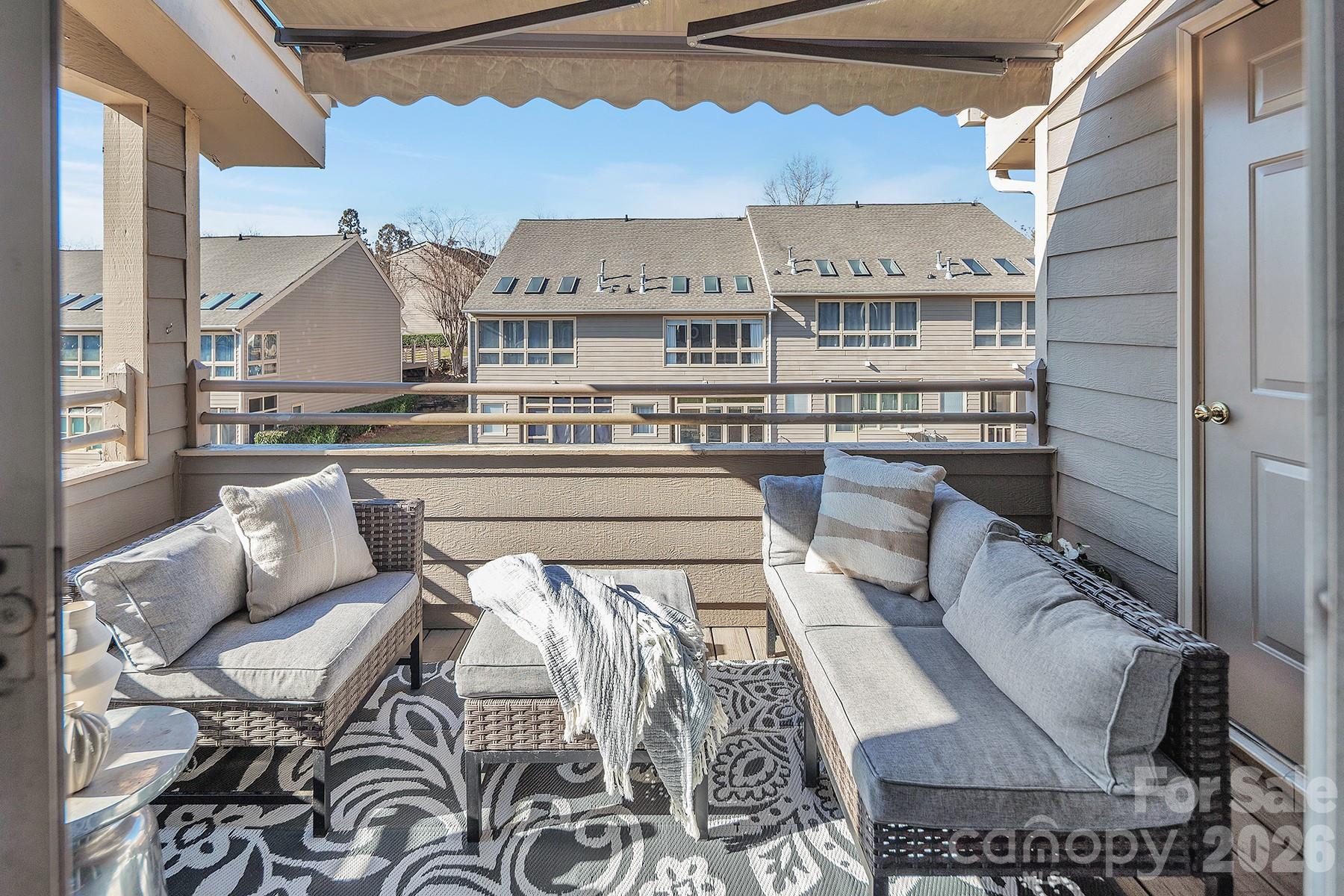 14621 Waterside Drive