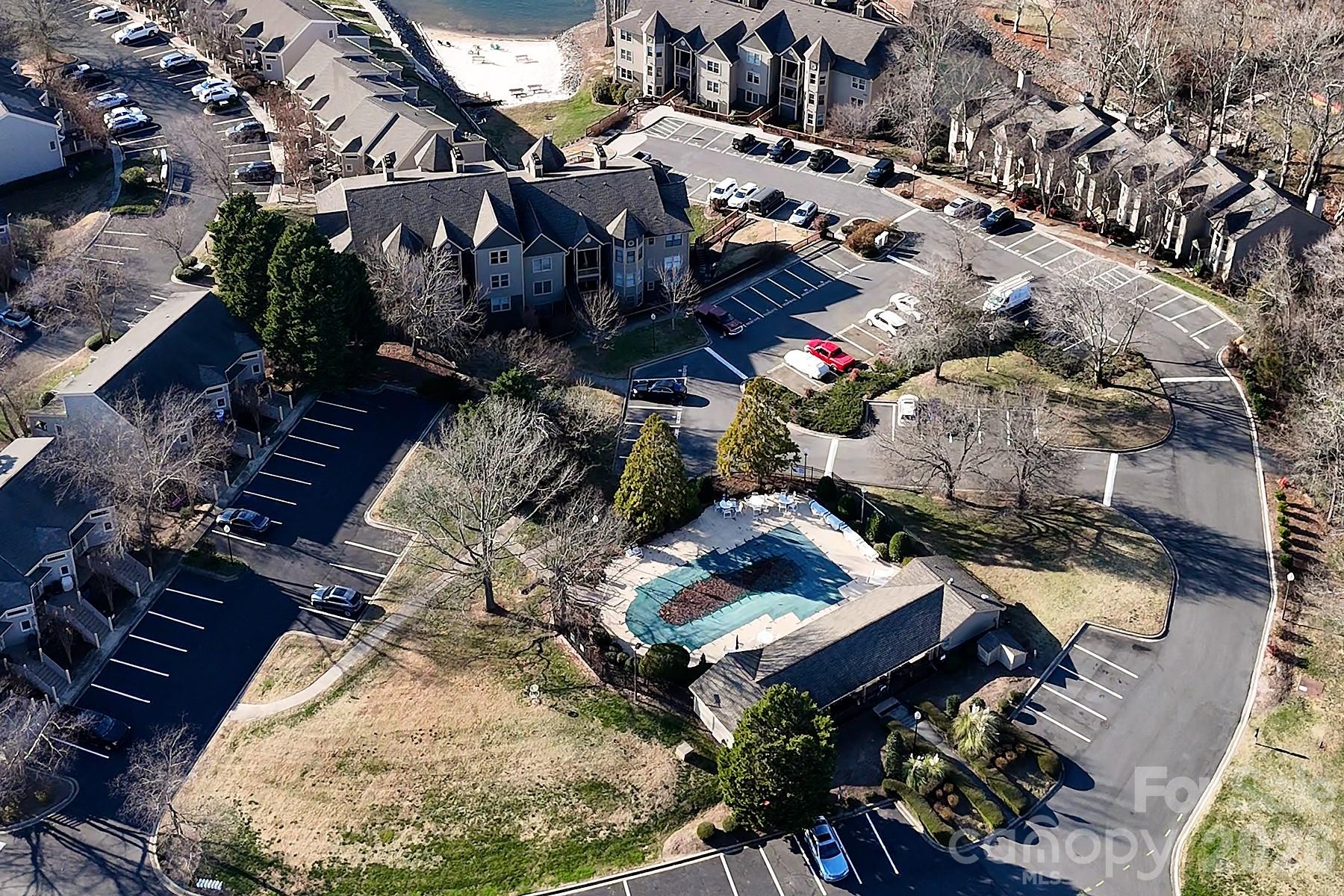 14621 Waterside Drive