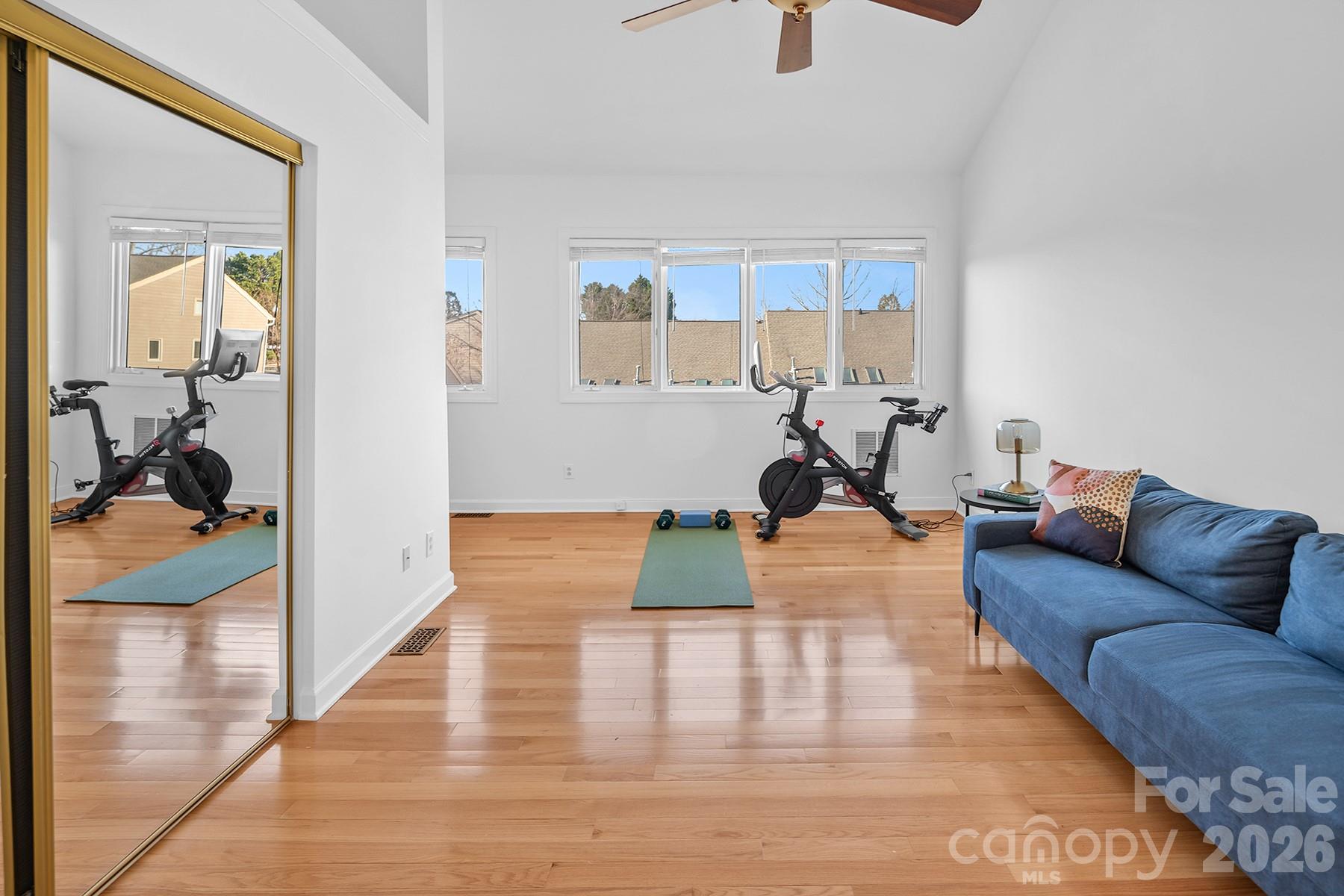 14621 Waterside Drive