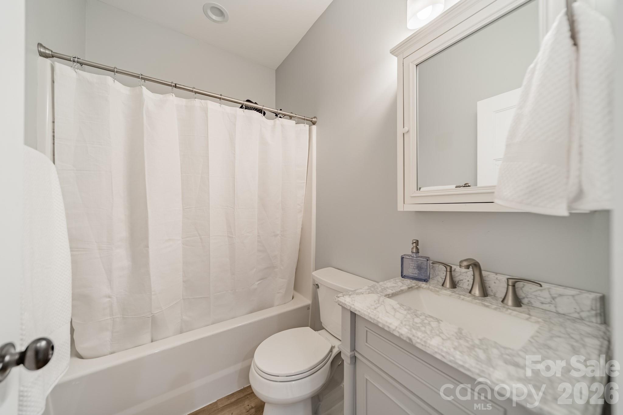 2005 Briarwood Circle