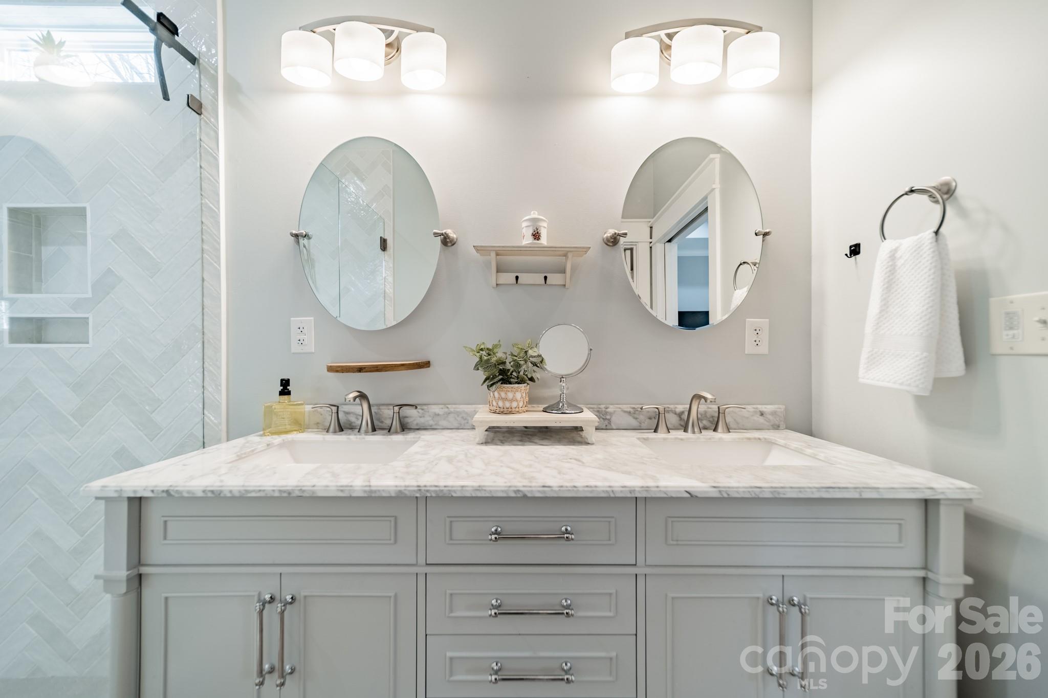 2005 Briarwood Circle