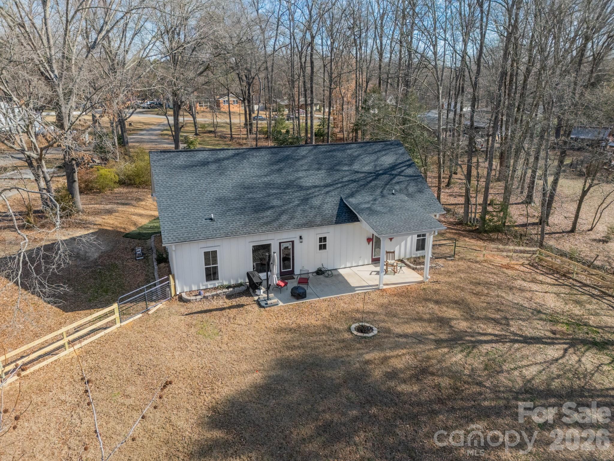 2005 Briarwood Circle