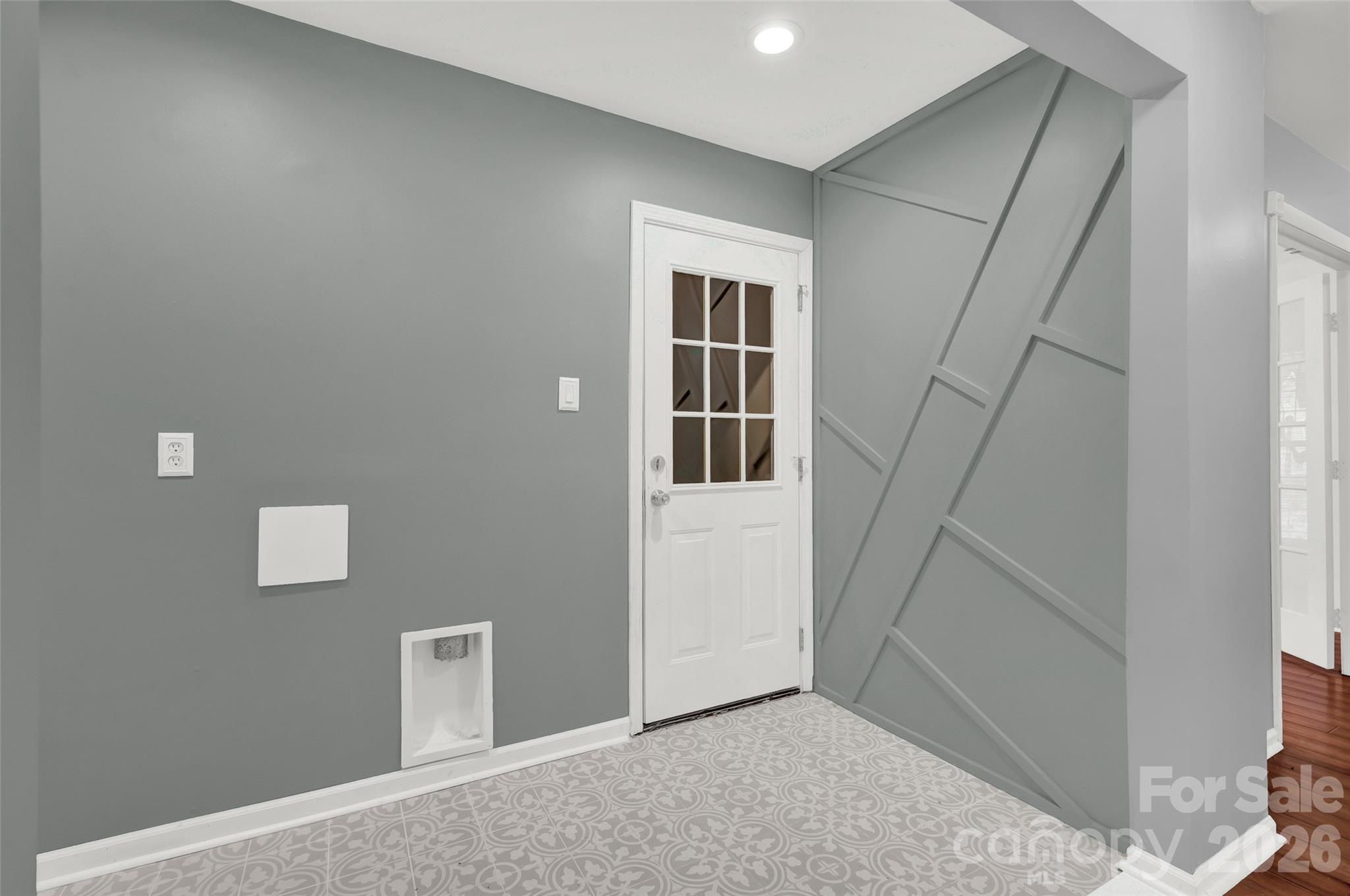 9117 Strattonville Court