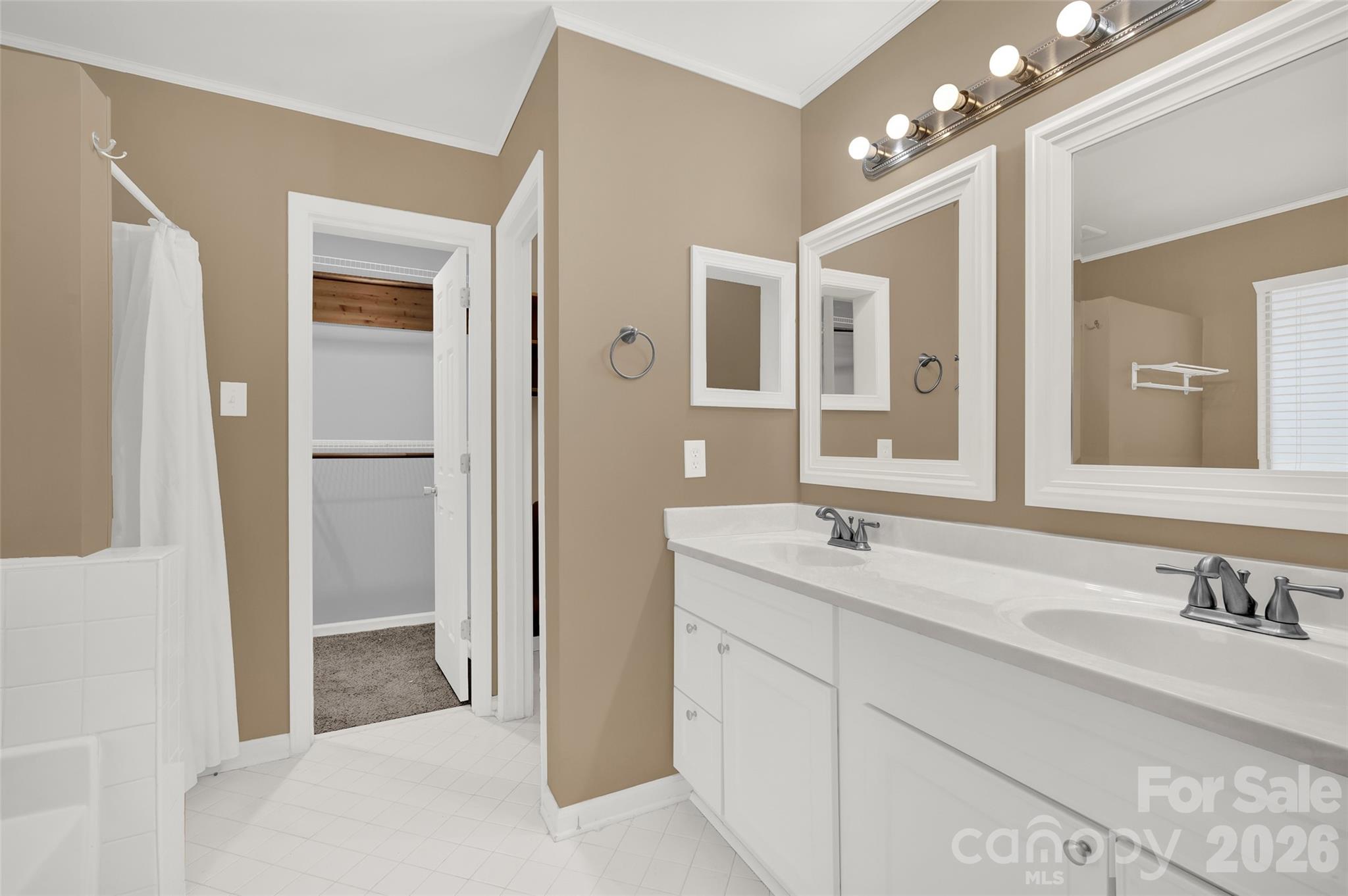 9117 Strattonville Court