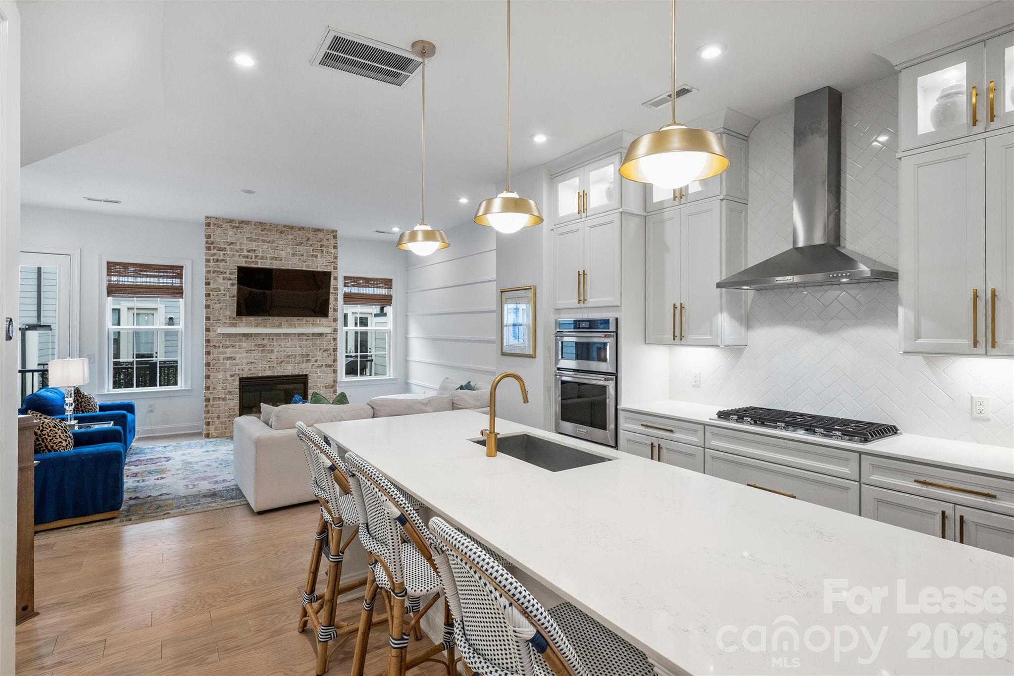 5038 Harrowsmith Lane