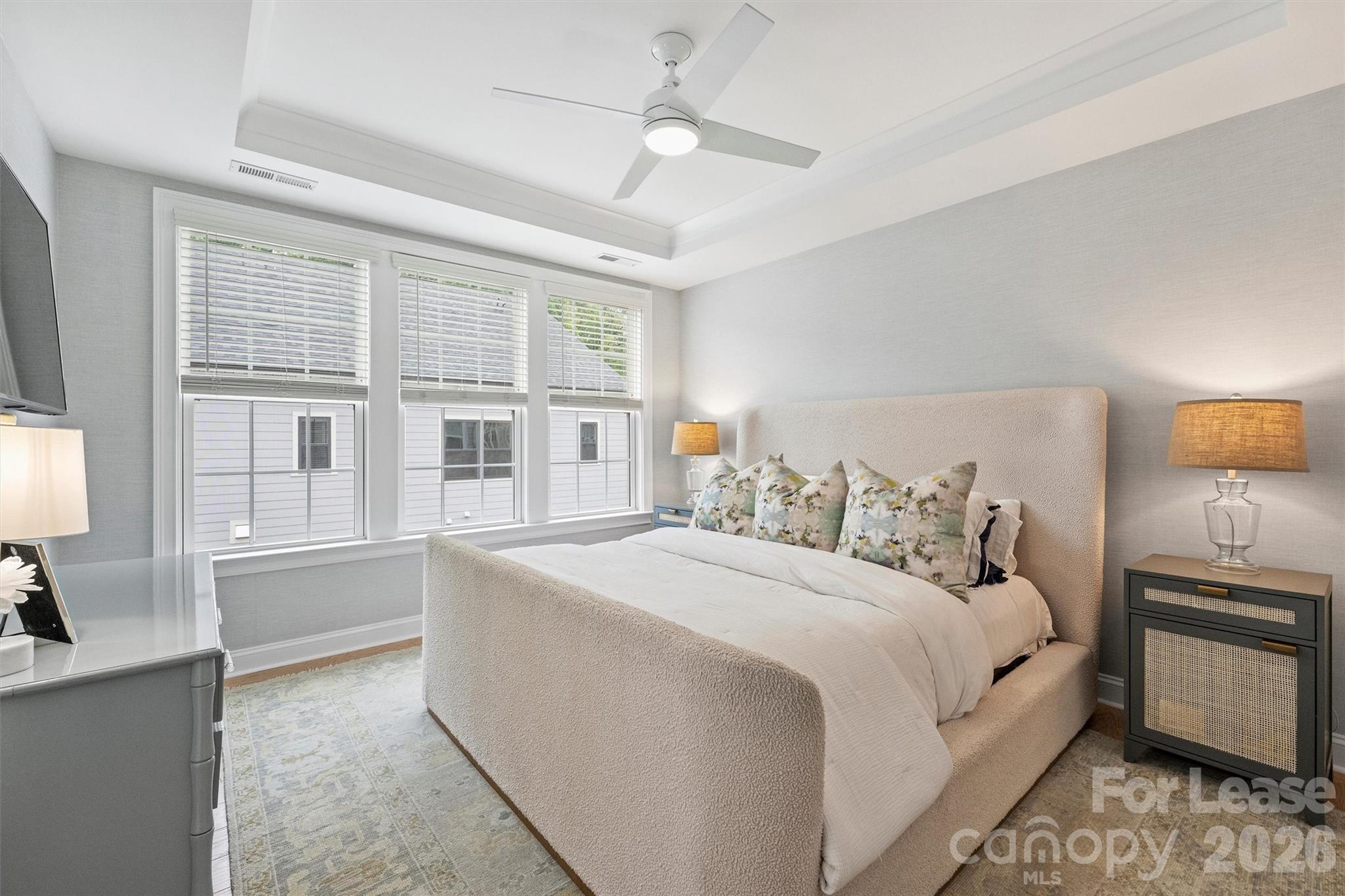 5038 Harrowsmith Lane