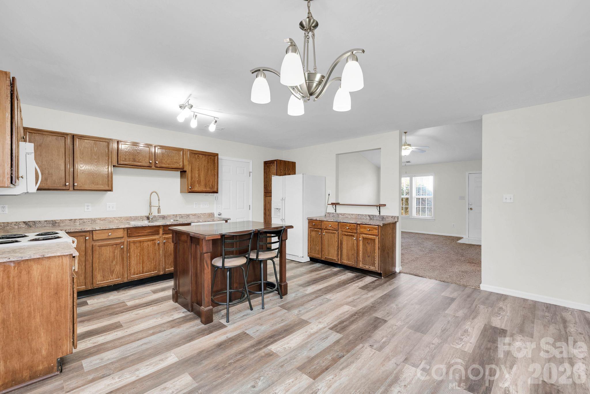 10018 Meadowmead Court