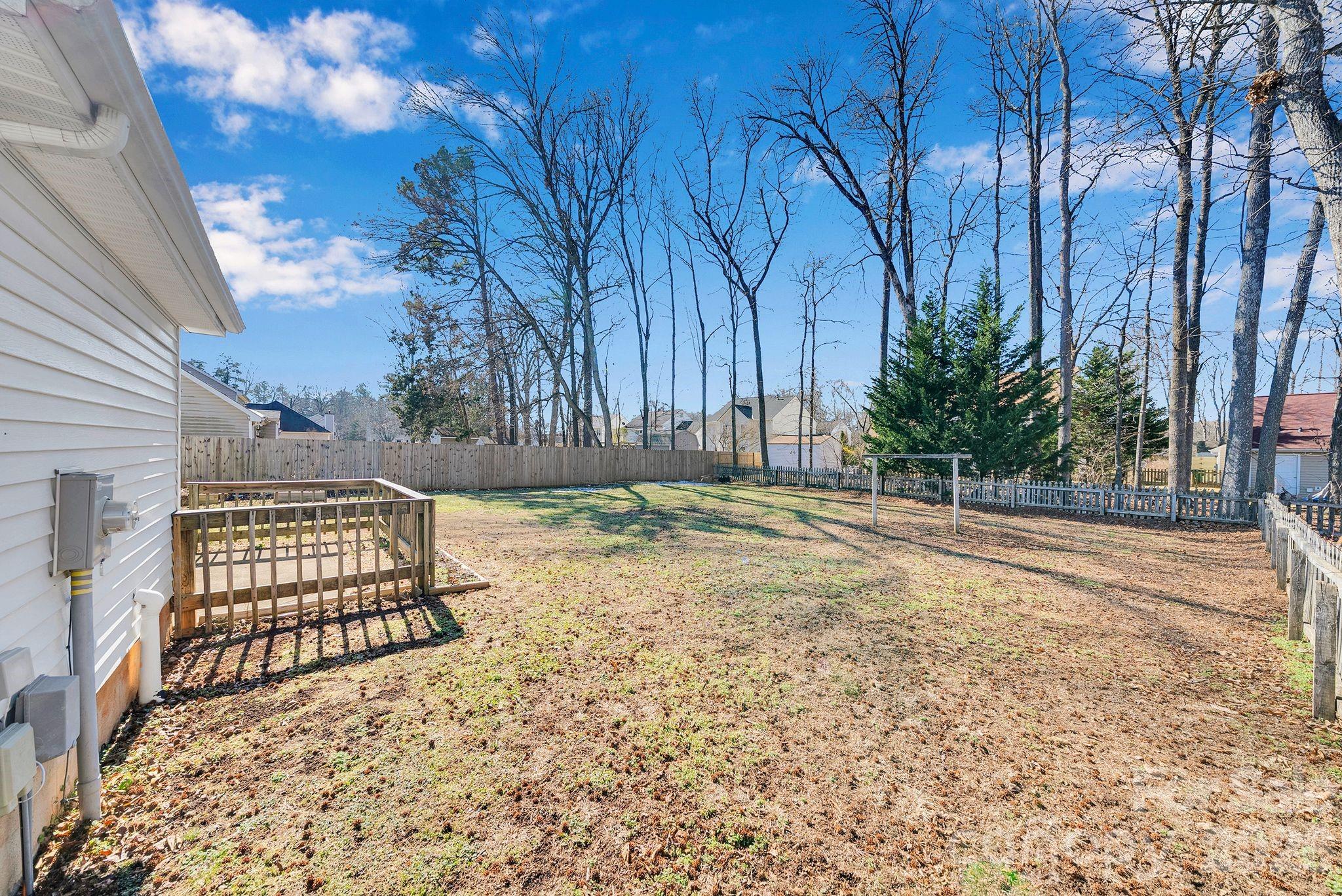 10018 Meadowmead Court