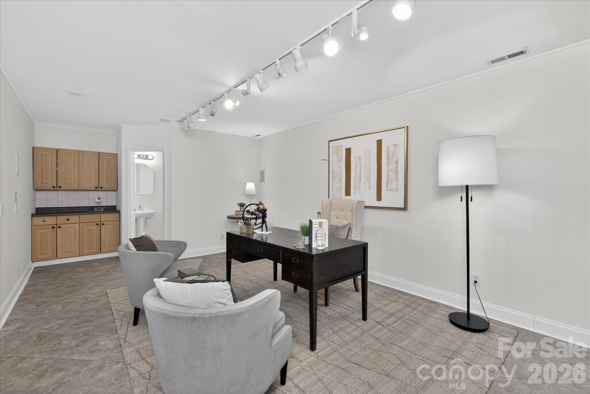 655 Powder Horn Lane