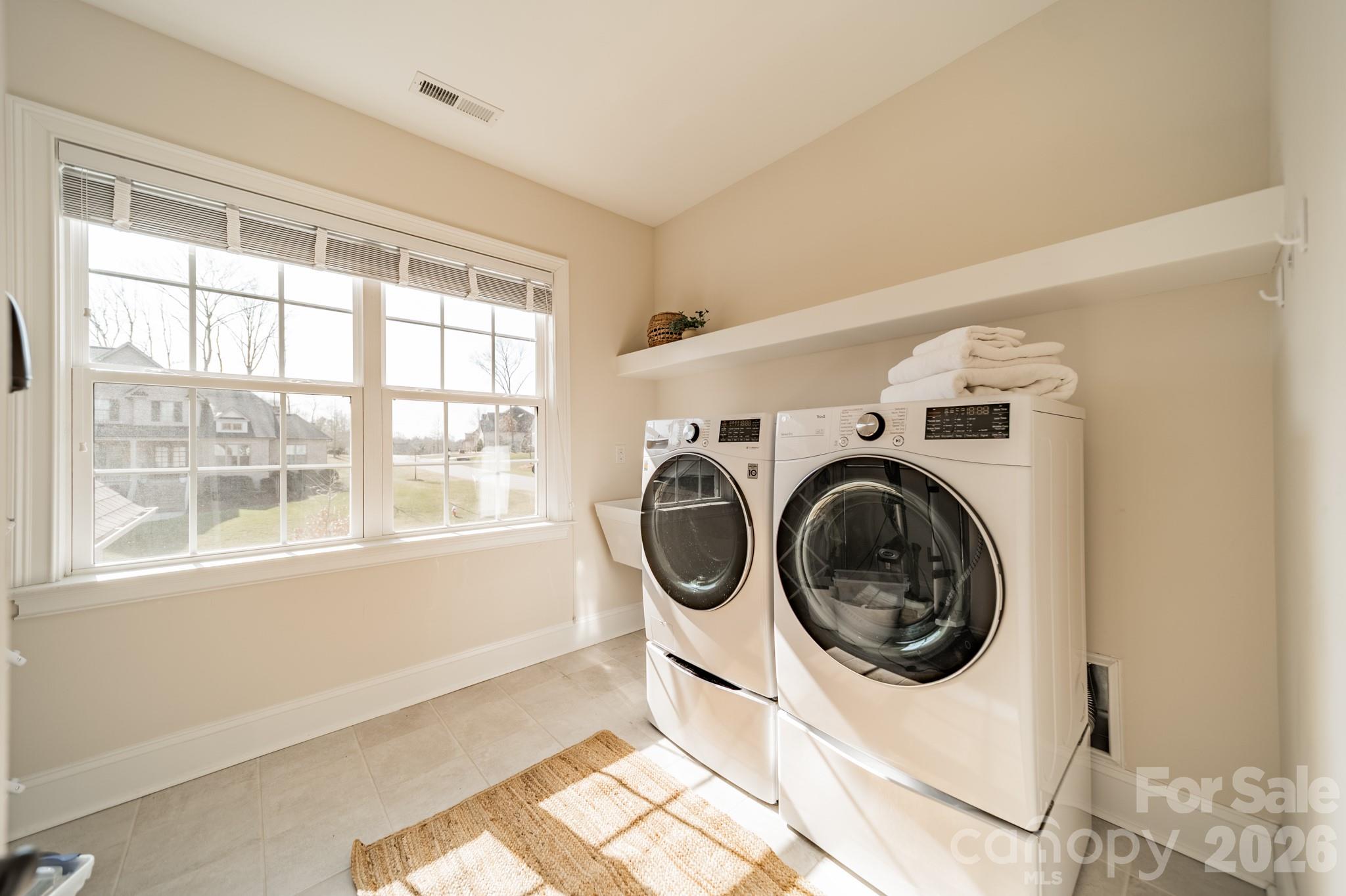 1103 Grand Oak Drive